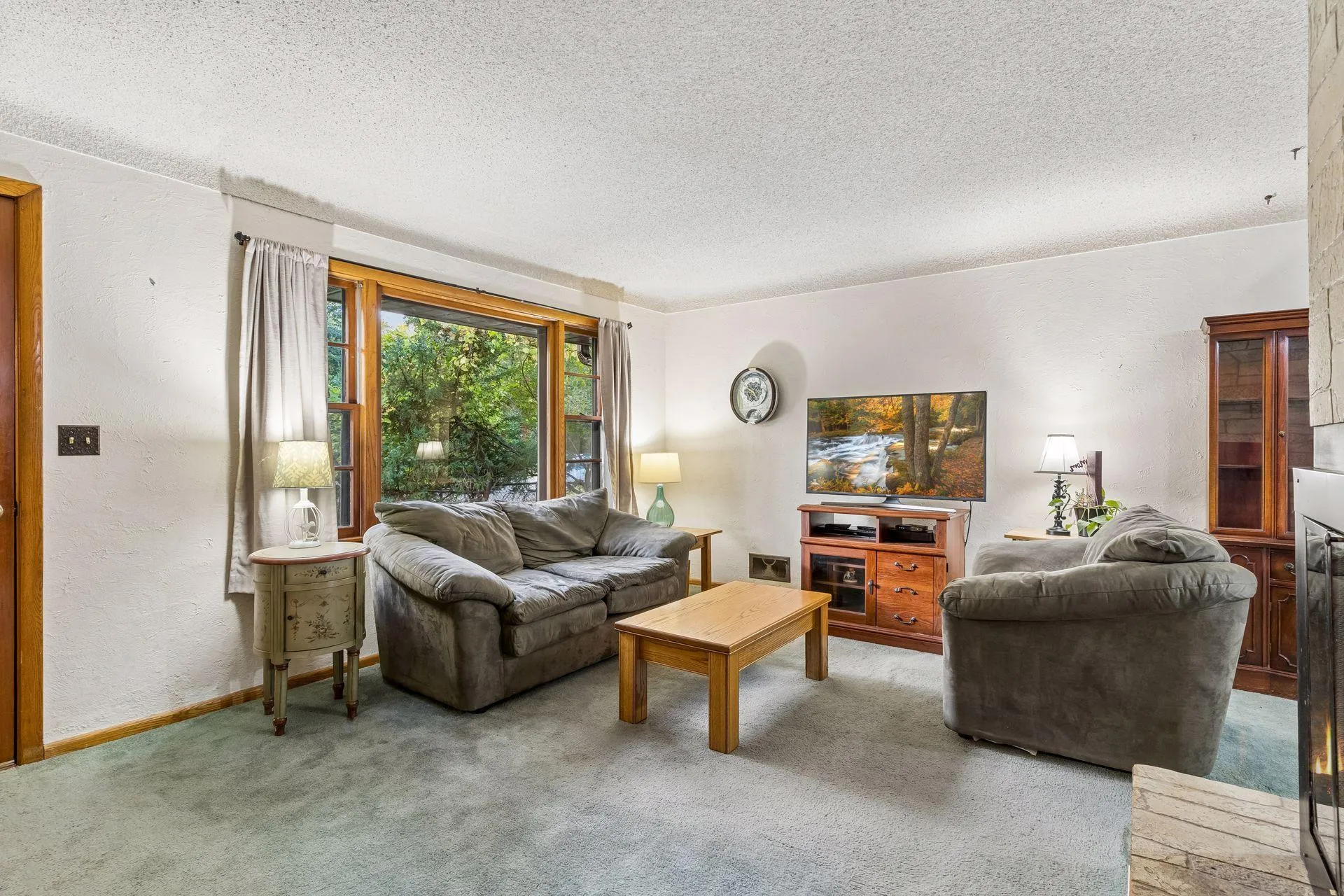 Photo 4 of 740 17th N Avenue