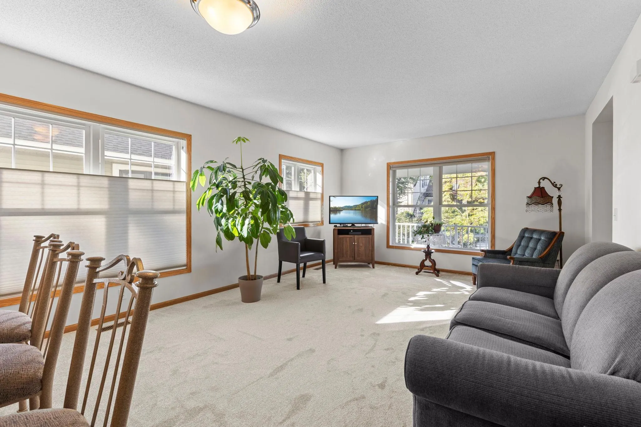Photo 5 of 816 24th Ne Avenue
