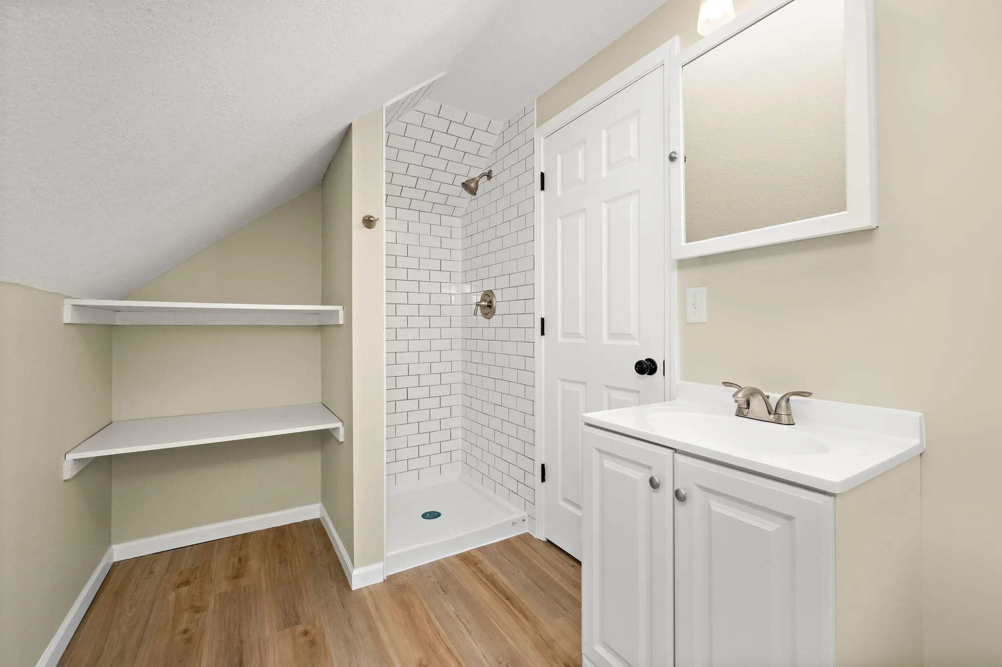 Photo 30 of 2731 Fremont S Avenue