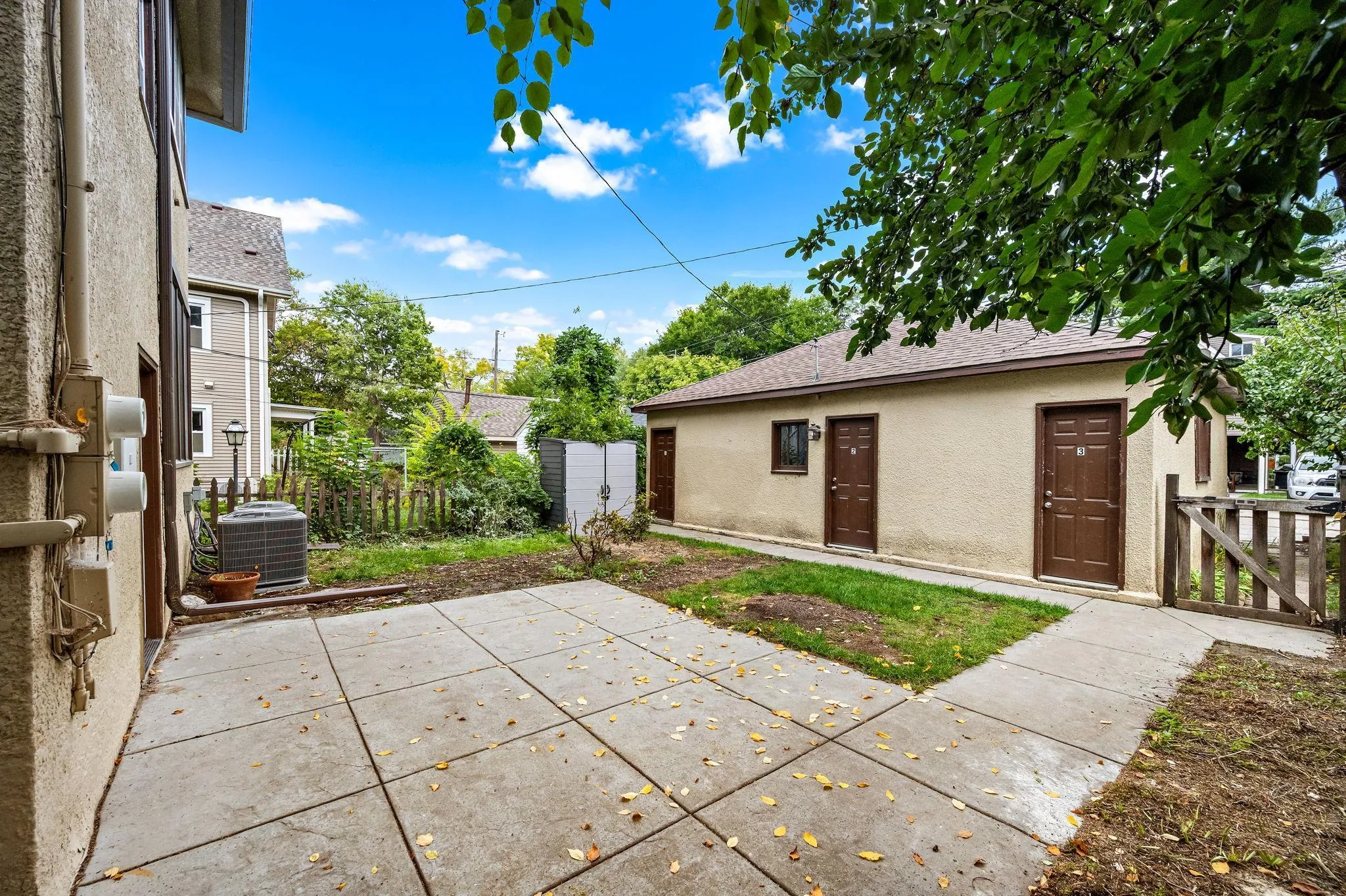 Photo 36 of 2731 Fremont S Avenue