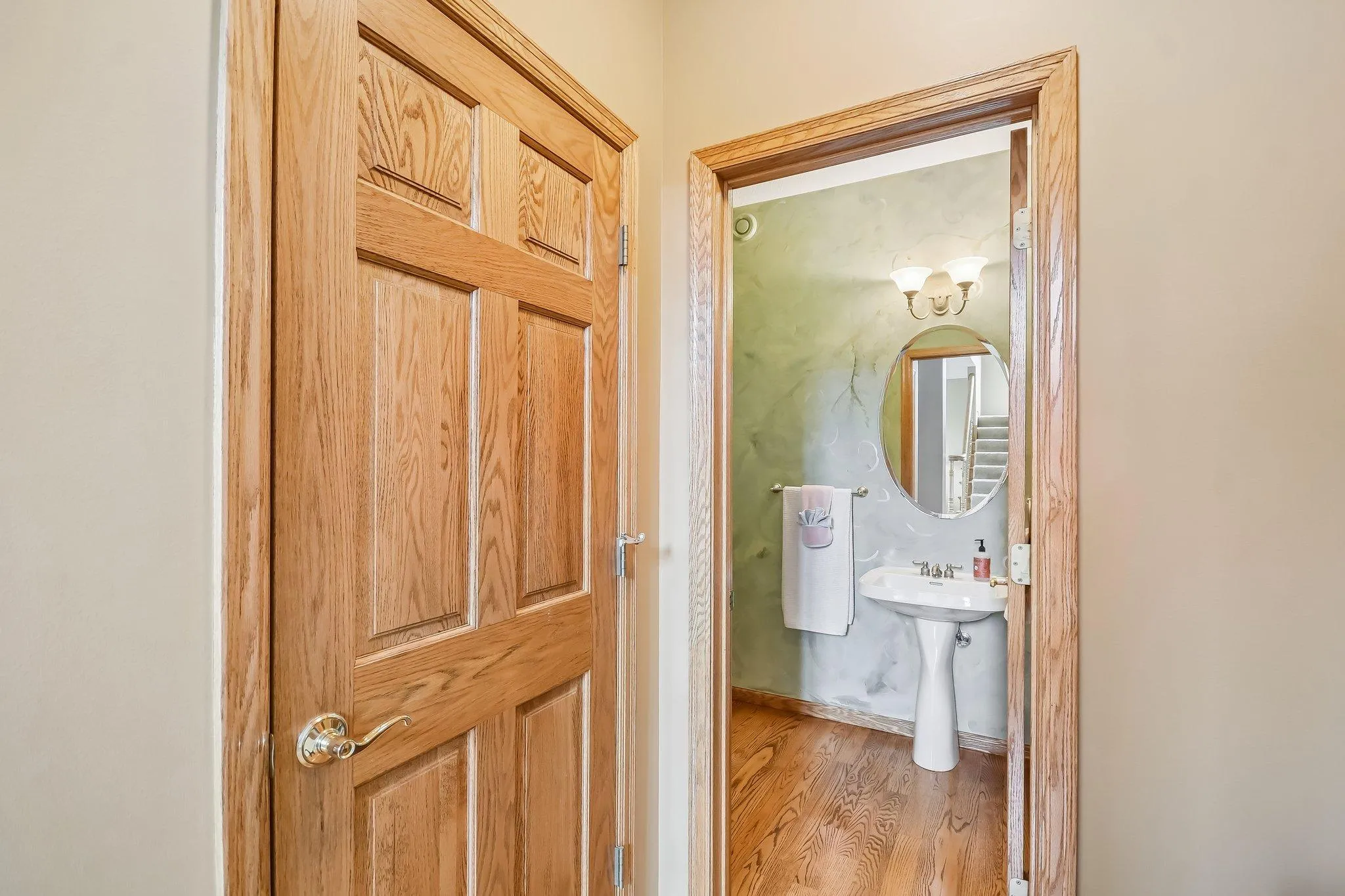 Photo 16 of 15221 Oneida Nw Street