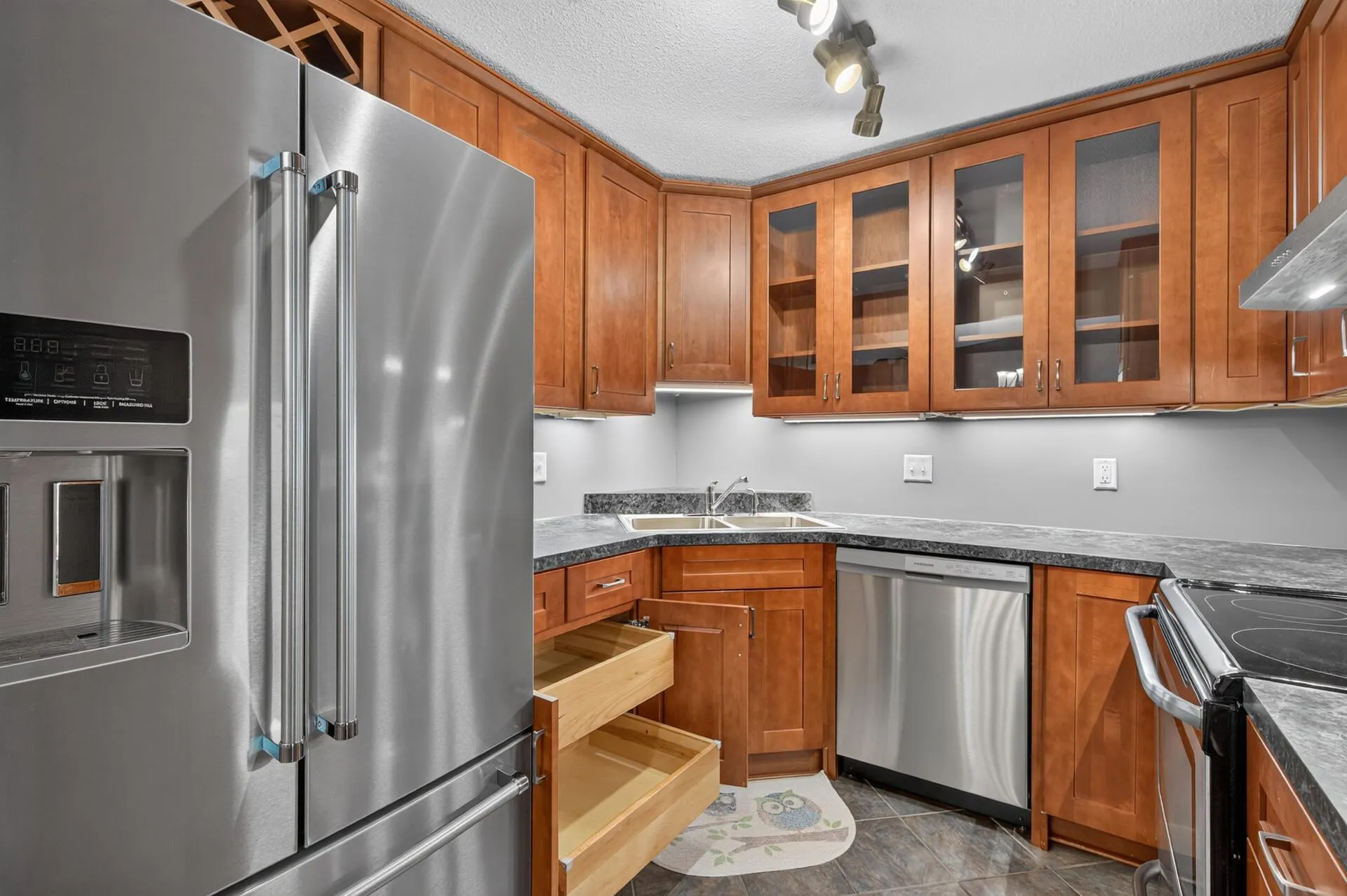 Photo 10 of 300 Shelard Parkway Unit 307