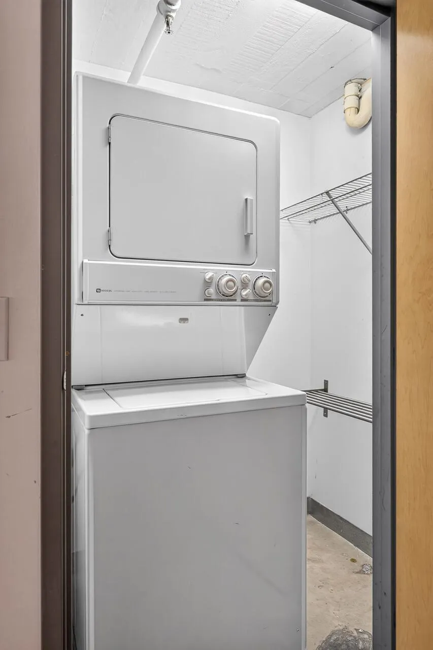Photo 22 of 250 Park Avenue Unit 215