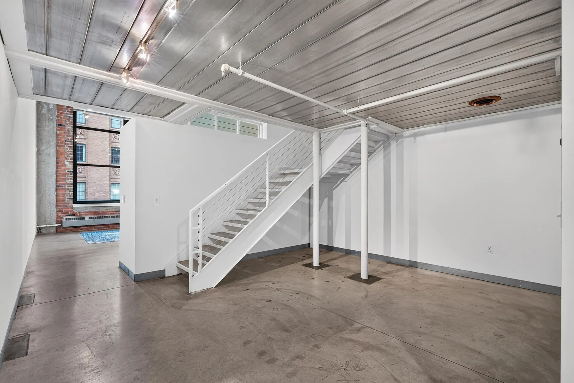 Photo 8 of 250 Park Avenue Unit 215