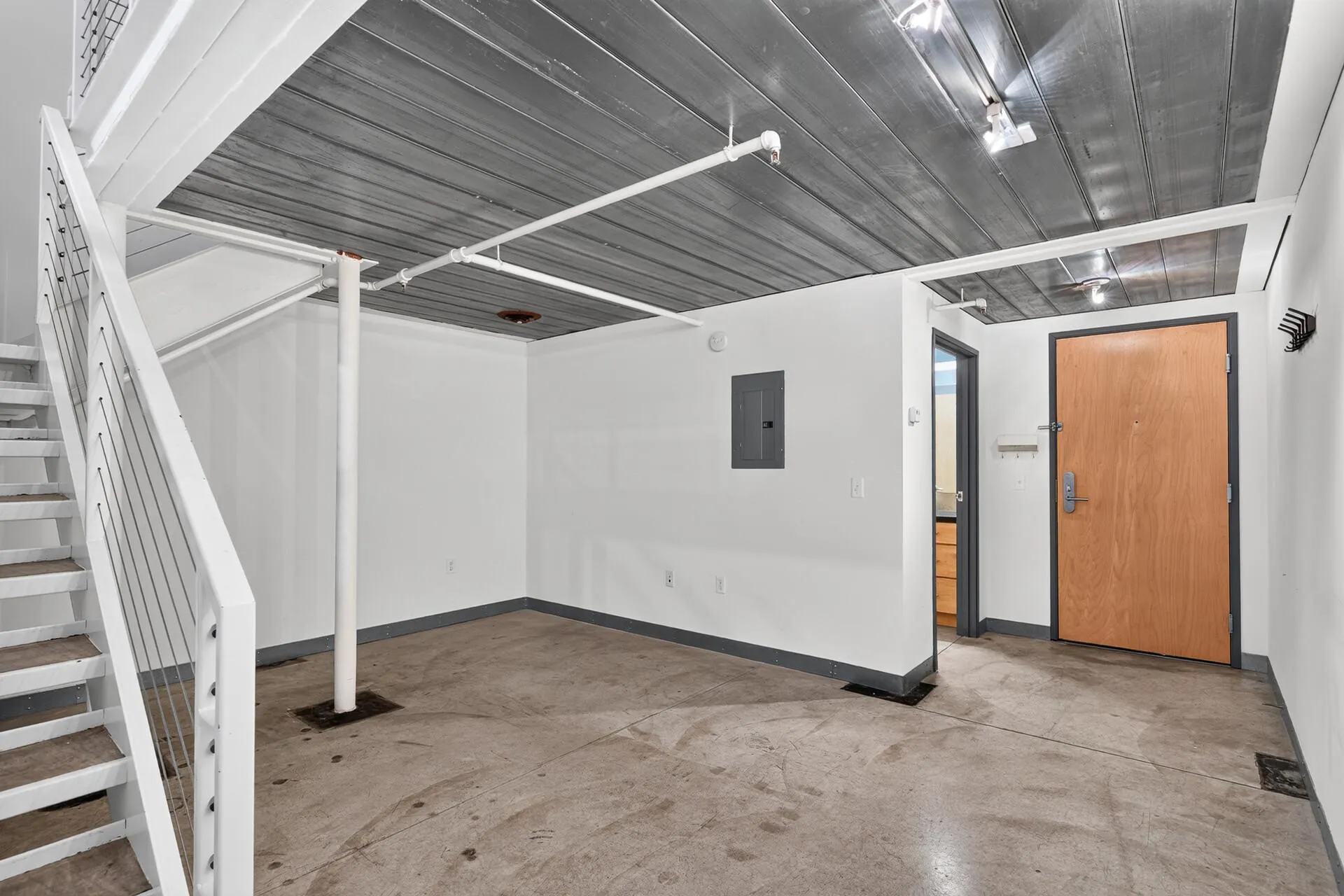 Photo 6 of 250 Park Avenue Unit 215