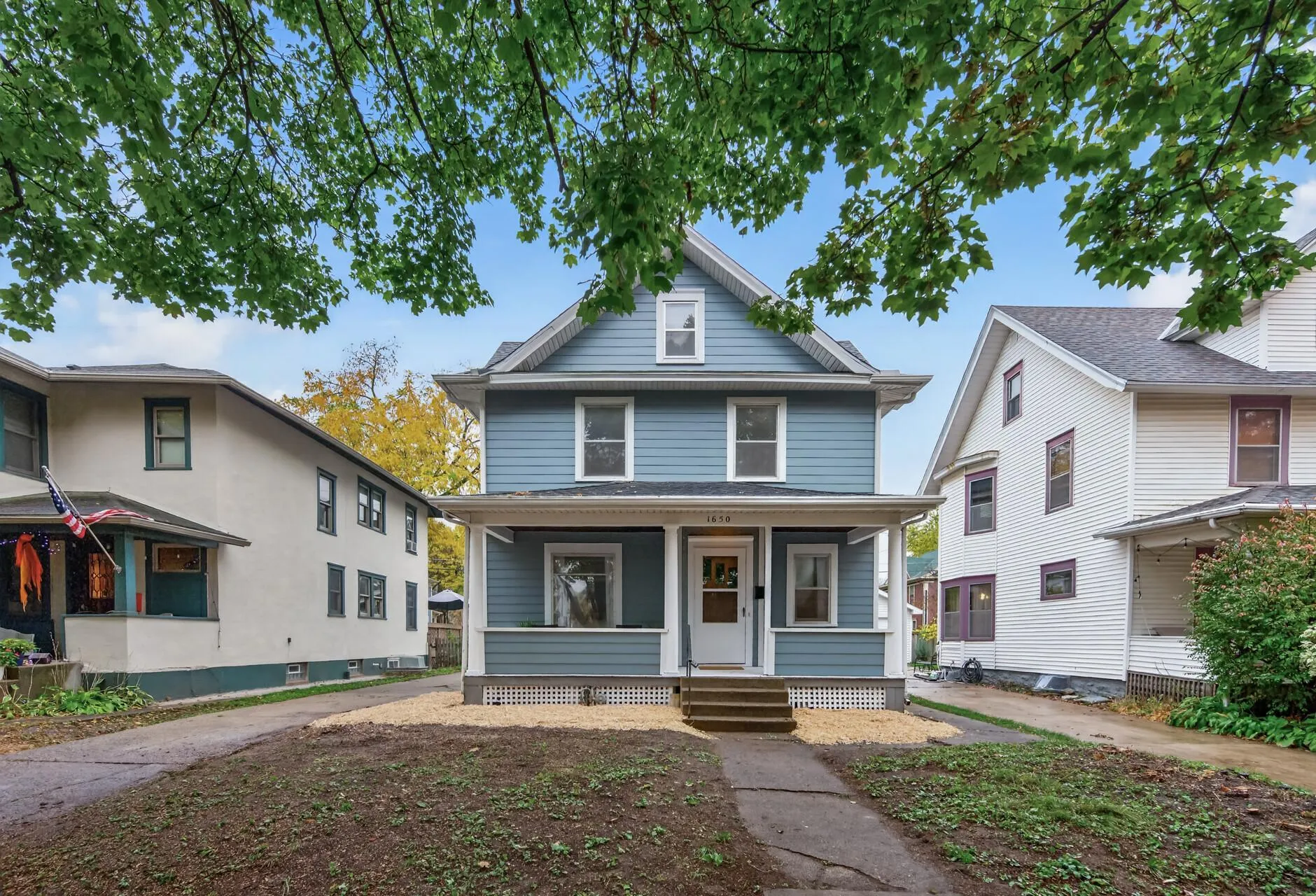 Photo 8 of 1650 Hague Avenue