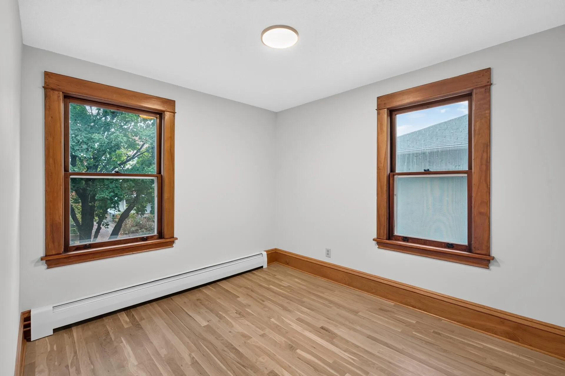 Photo 23 of 1650 Hague Avenue