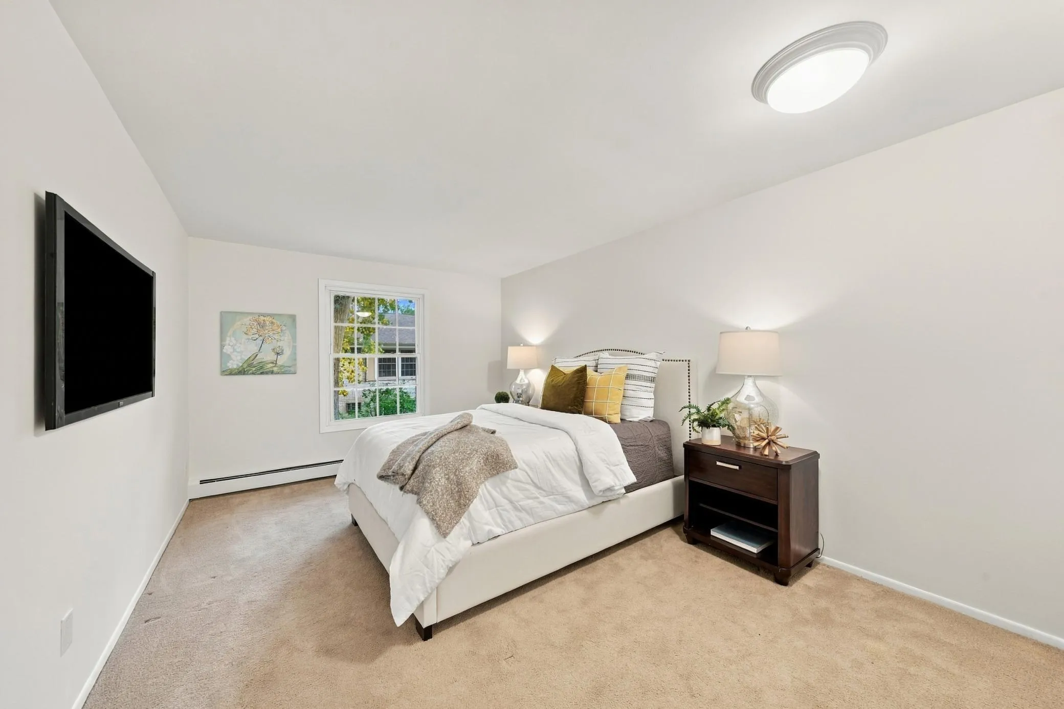 Photo 18 of 4548 Cedar Lake S Road Unit 6