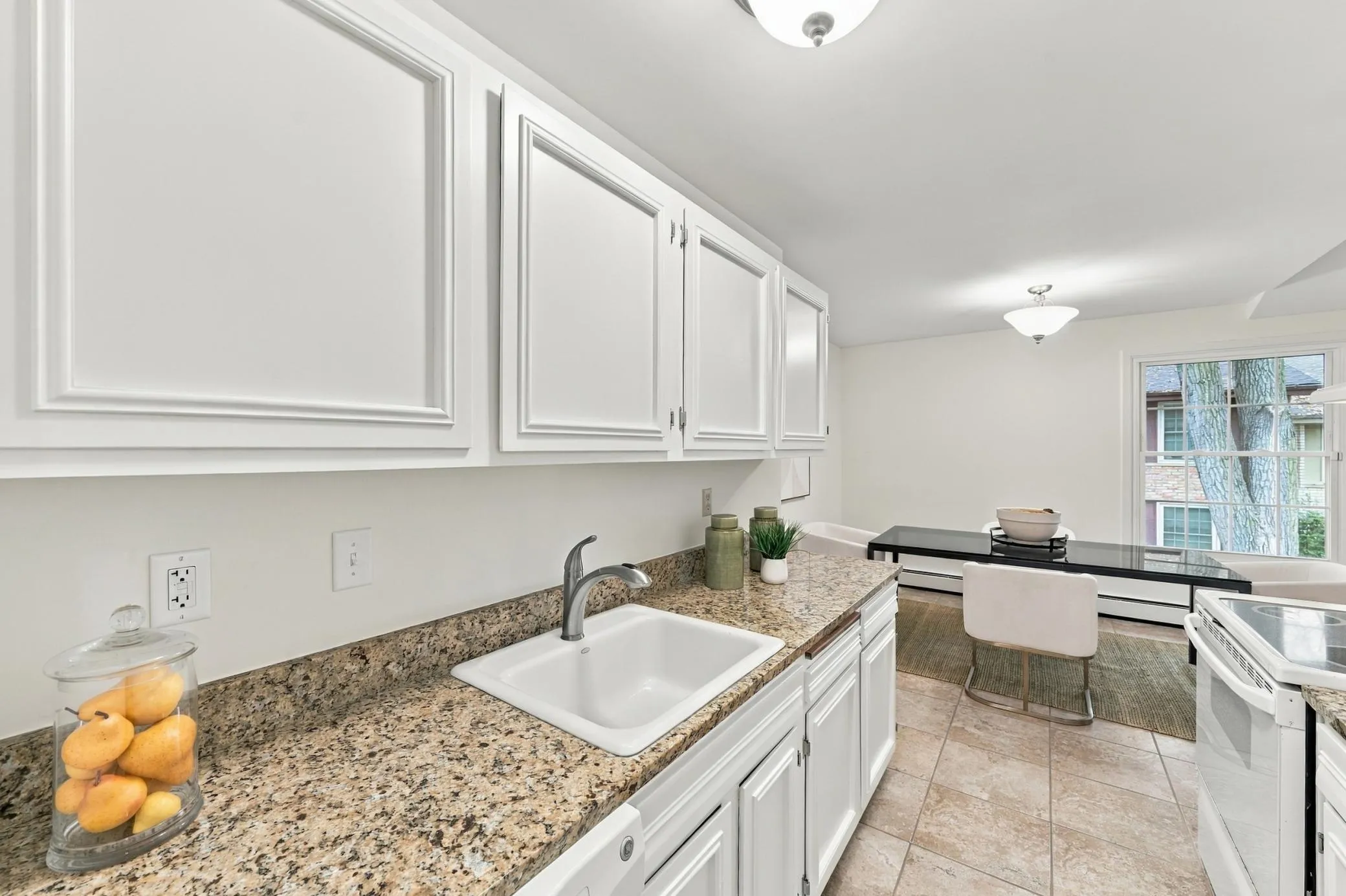 Photo 4 of 4548 Cedar Lake S Road Unit 6