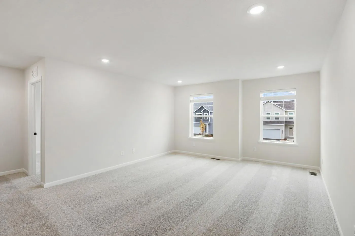 Photo 17 of 15794 73rd Ne Court