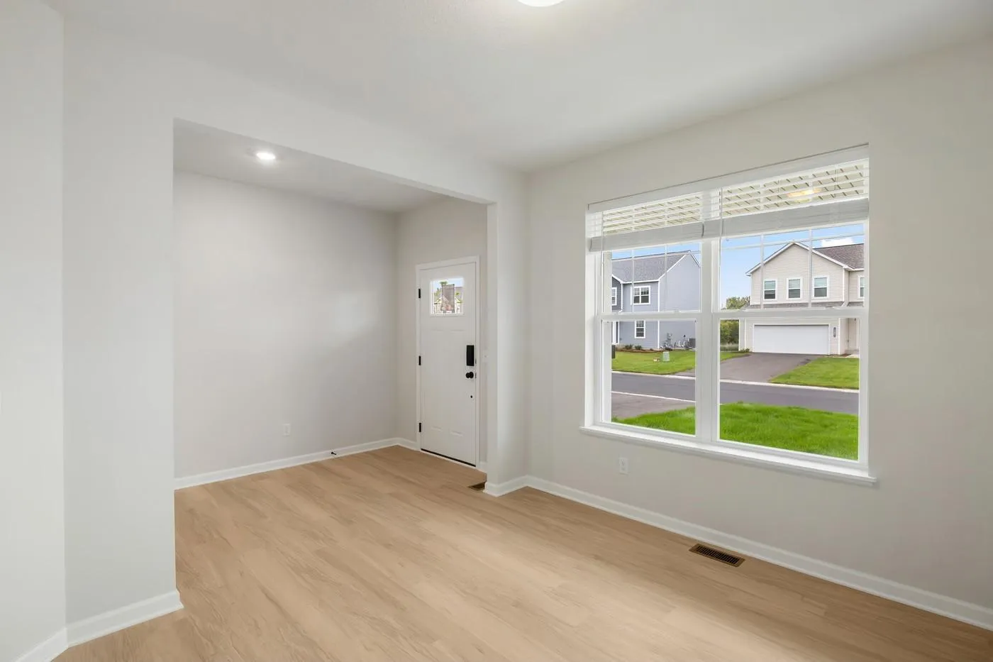 Photo 6 of 15794 73rd Ne Court