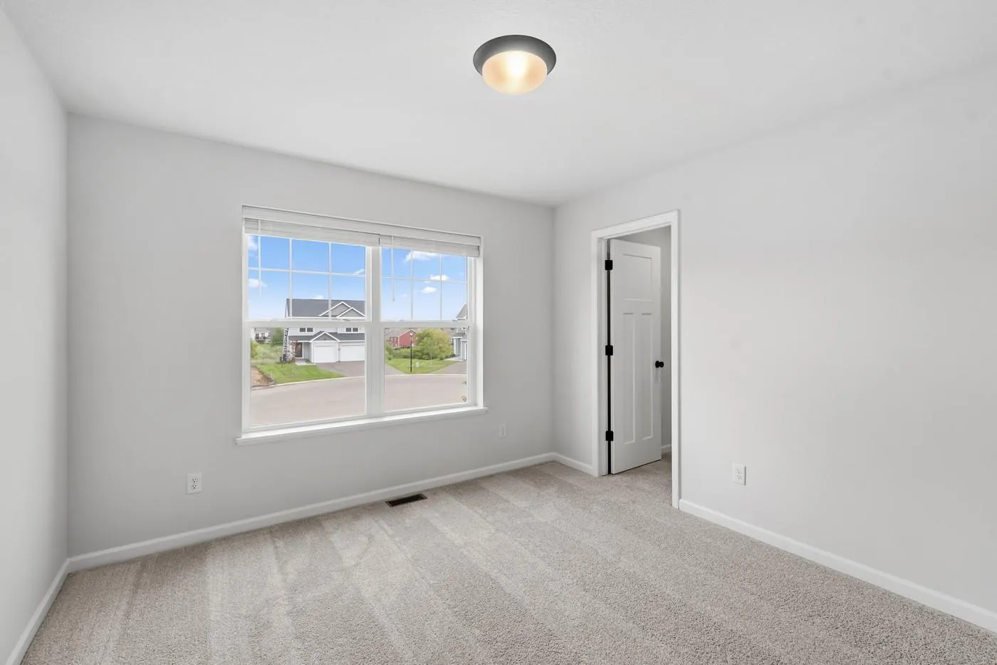 Photo 18 of 15809 73rd Ne Court