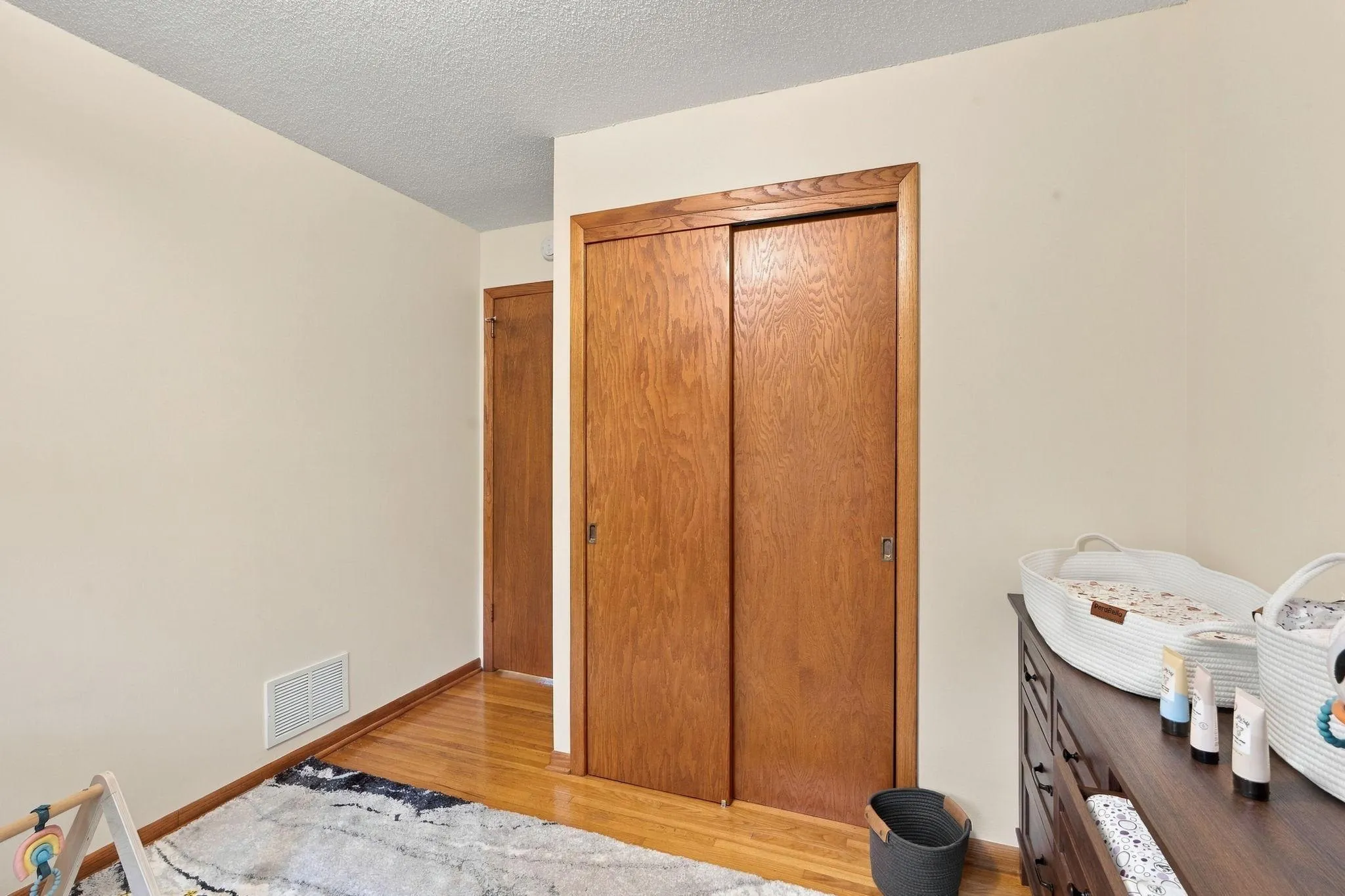 Photo 15 of 3950 7th Avenue