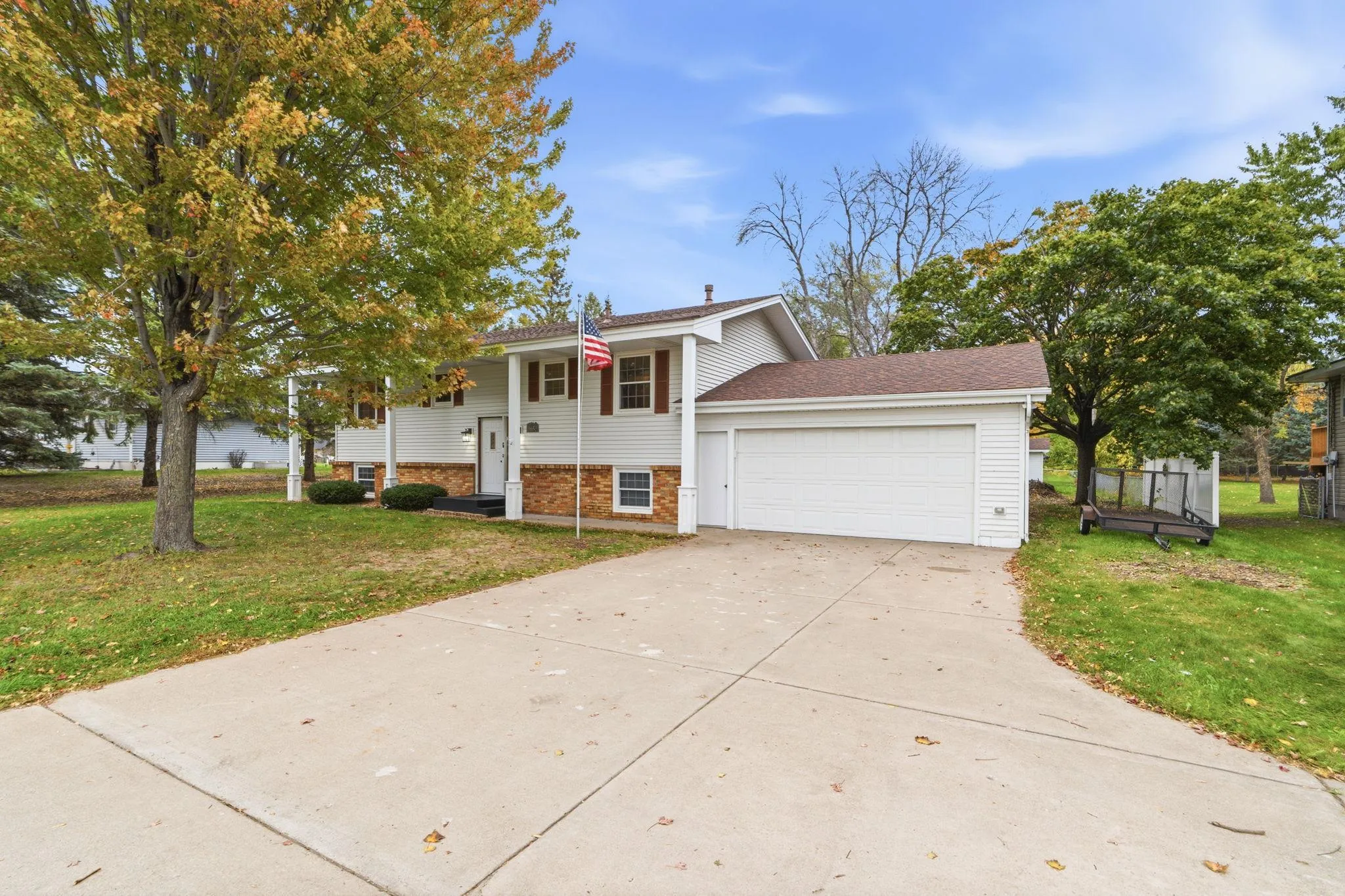Photo 2 of 3950 7th Avenue