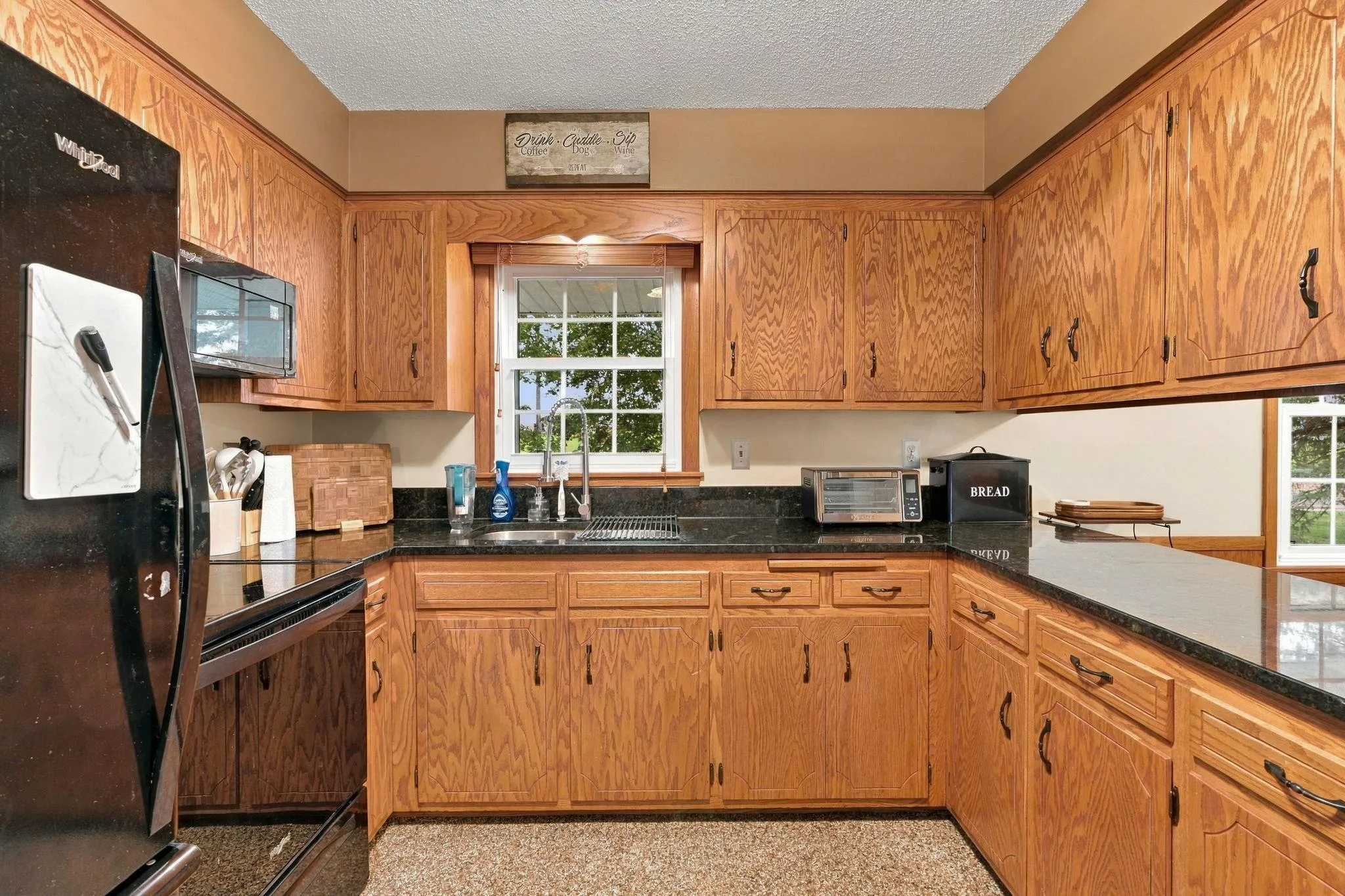 Photo 10 of 3950 7th Avenue