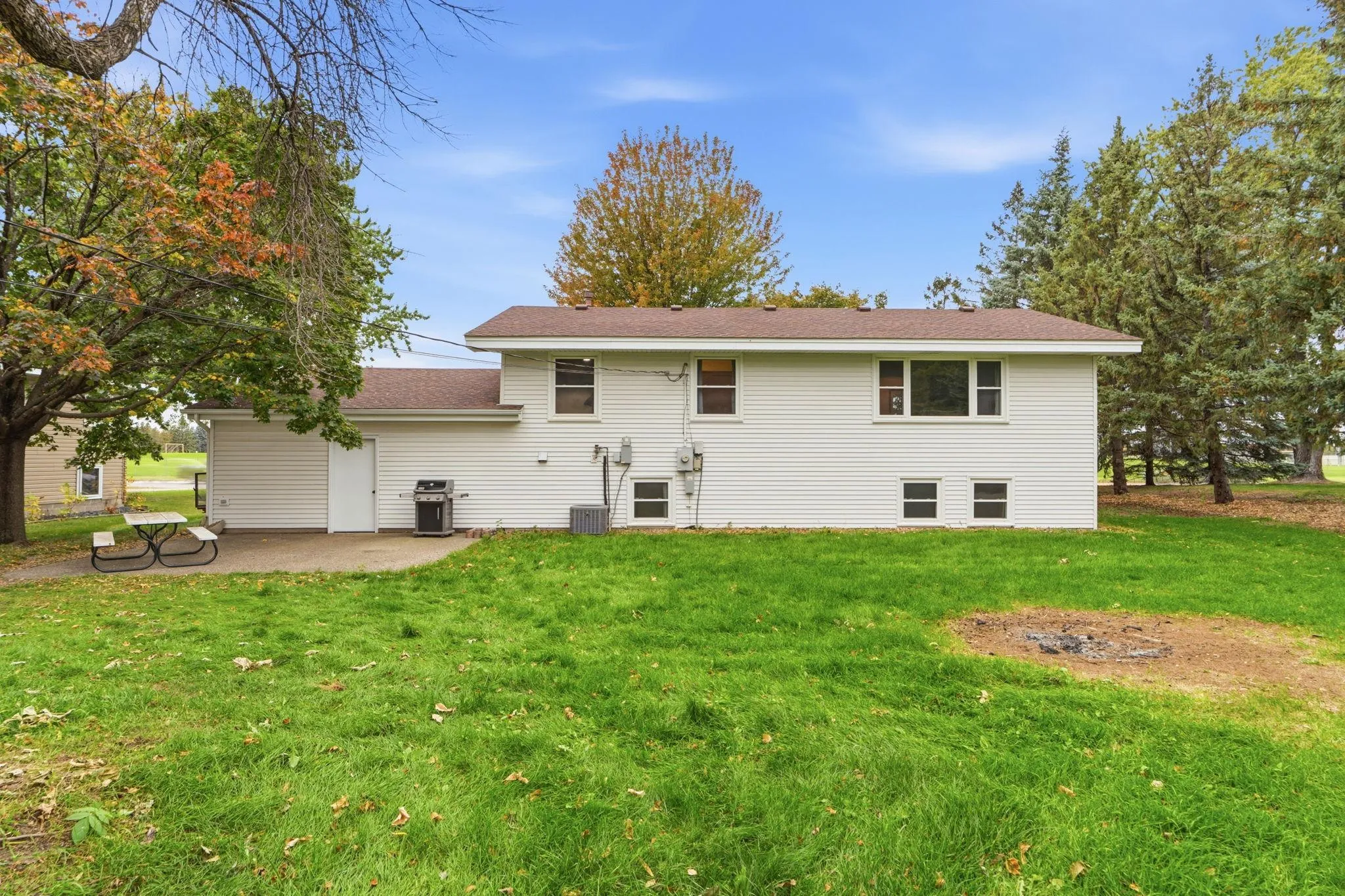 Photo 41 of 3950 7th Avenue