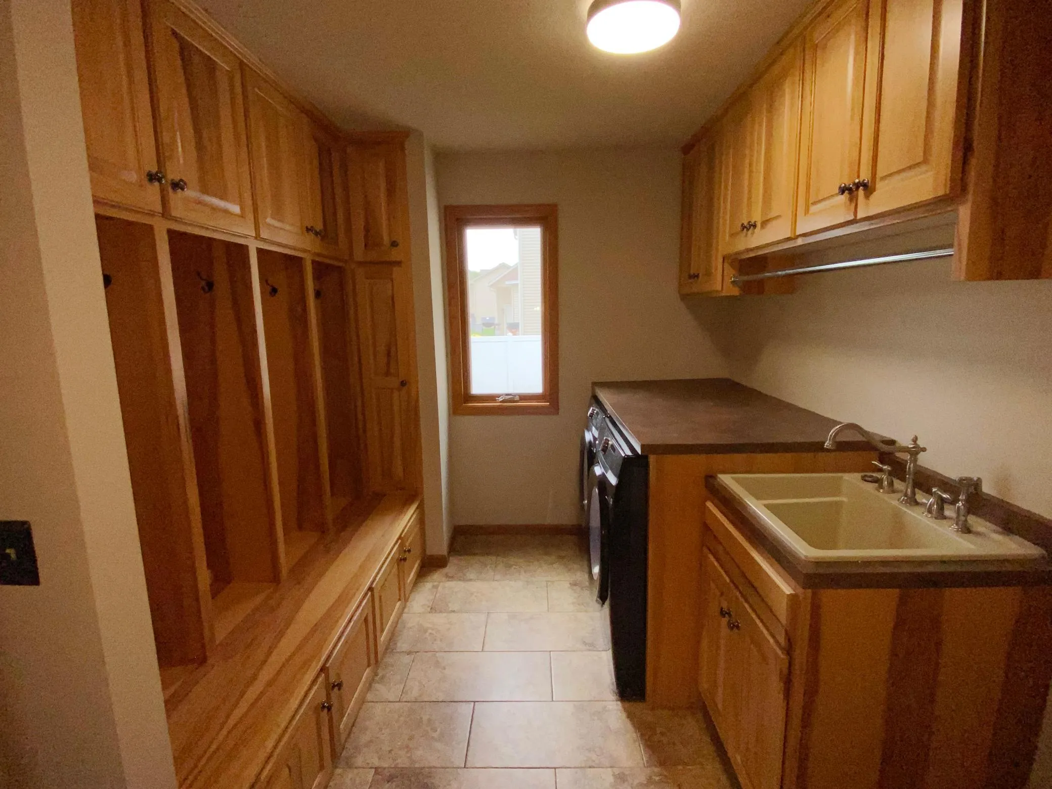 Photo 13 of 13434 Oakwood Drive