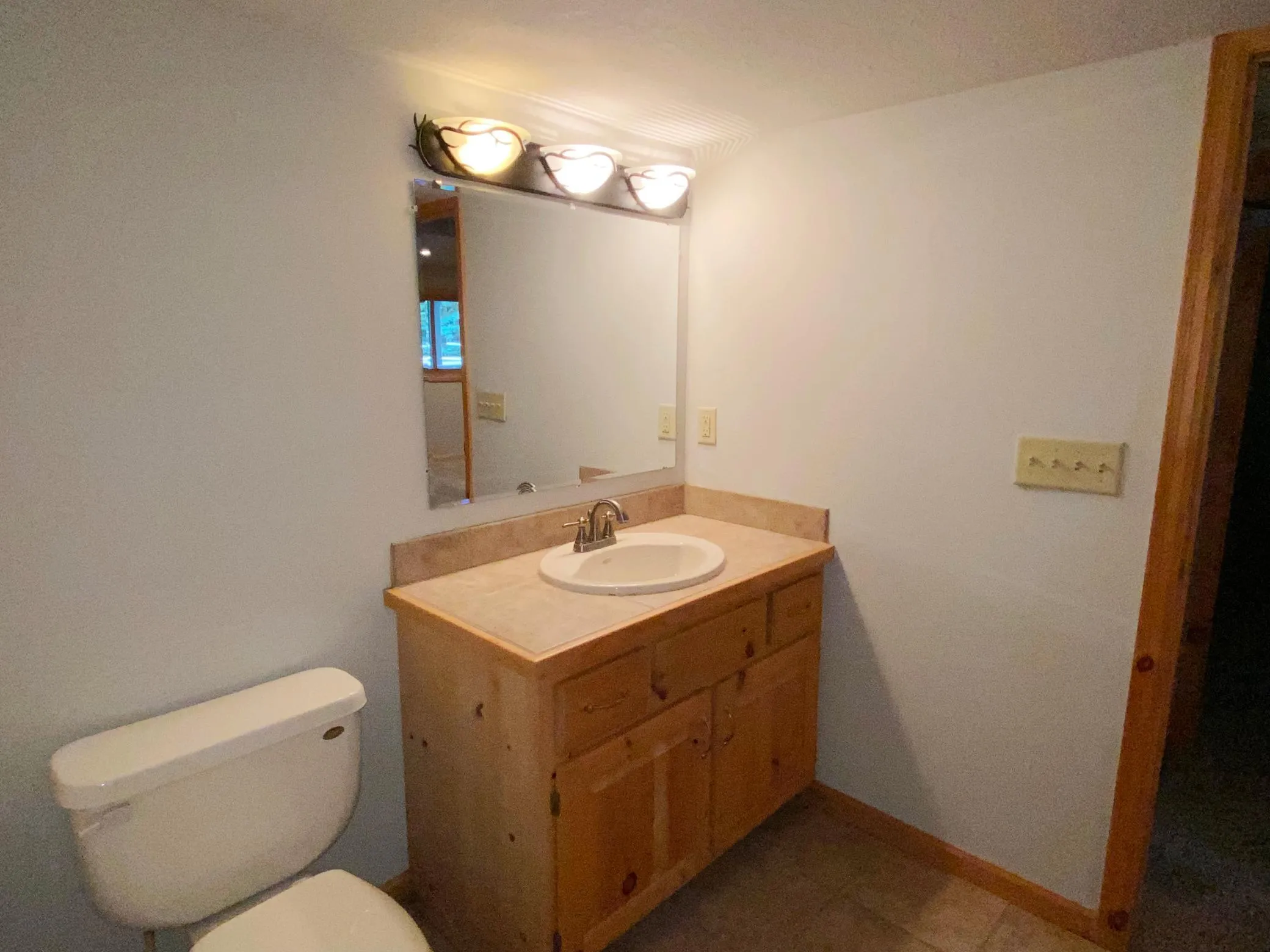 Photo 33 of 13434 Oakwood Drive