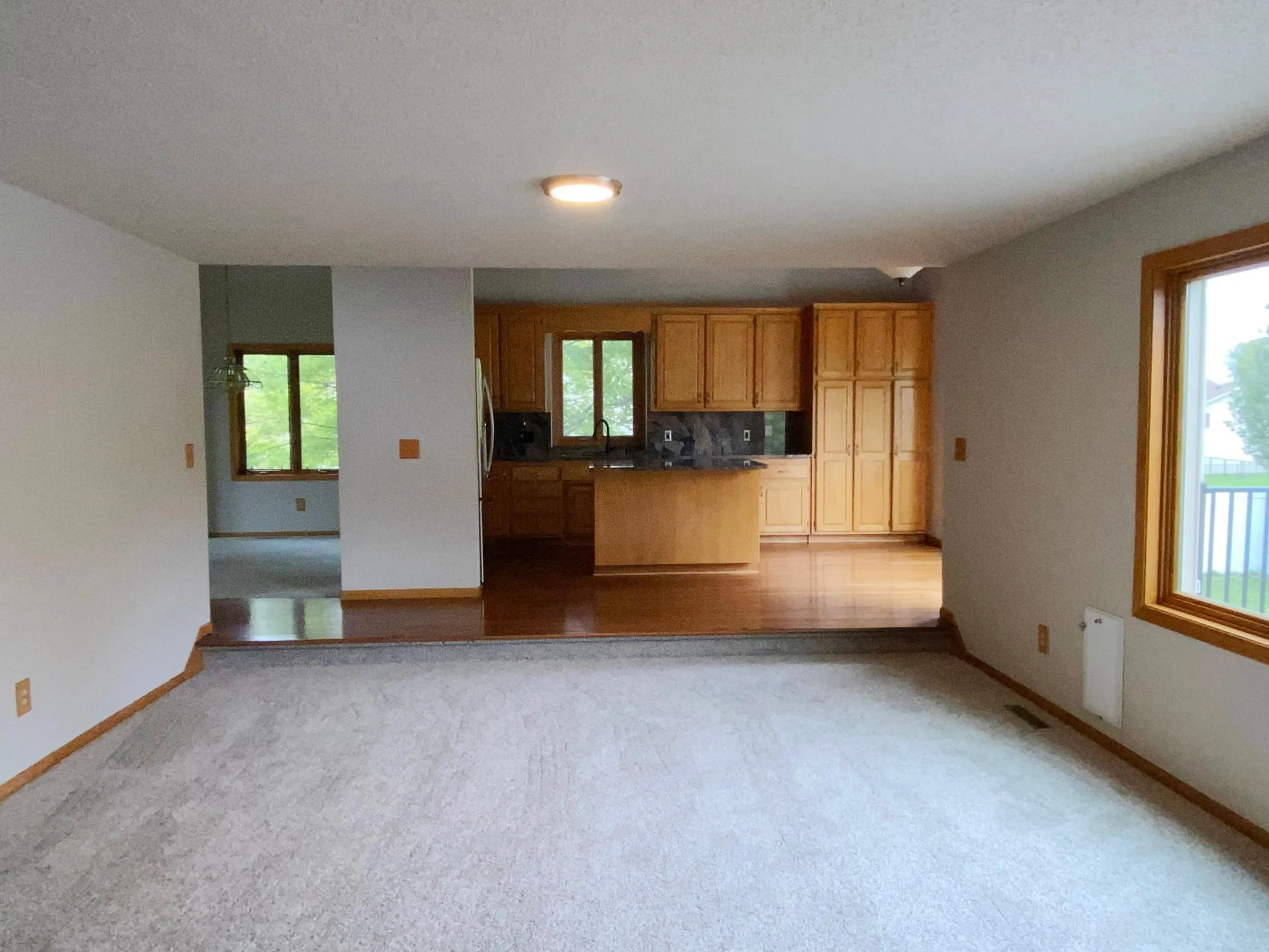 Photo 12 of 13434 Oakwood Drive