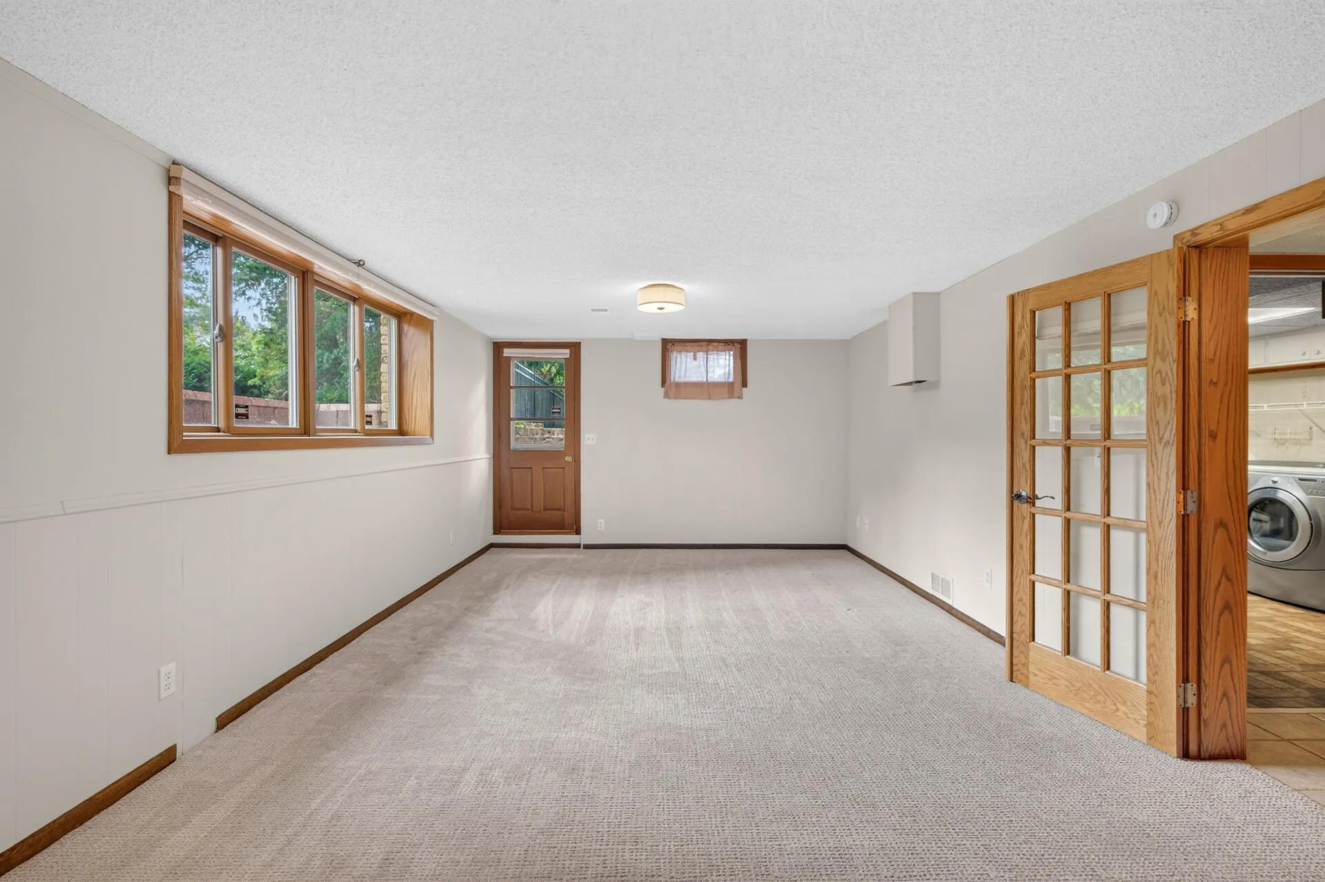 Photo 35 of 12760 Roberts Drive