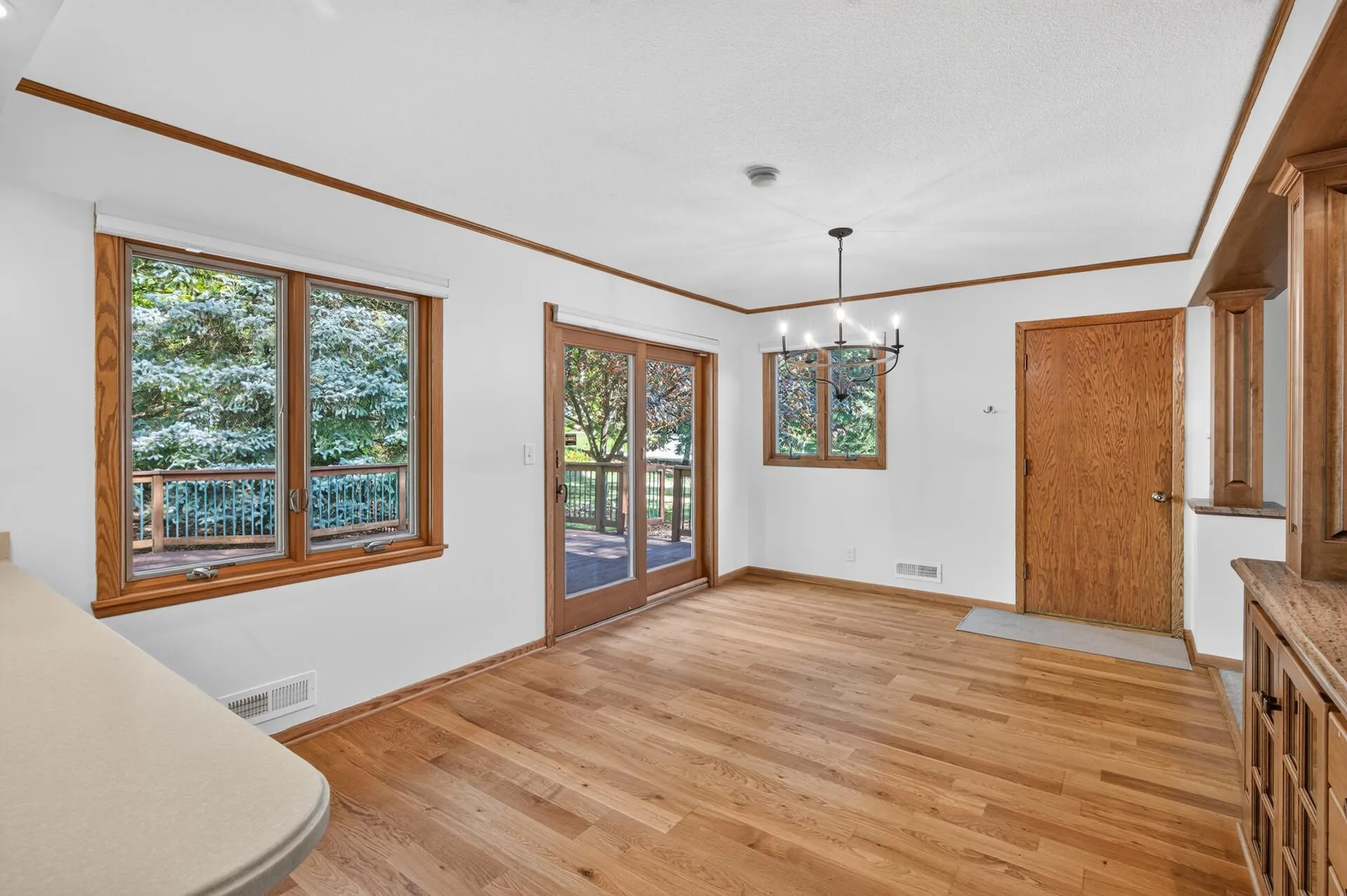 Photo 15 of 12760 Roberts Drive