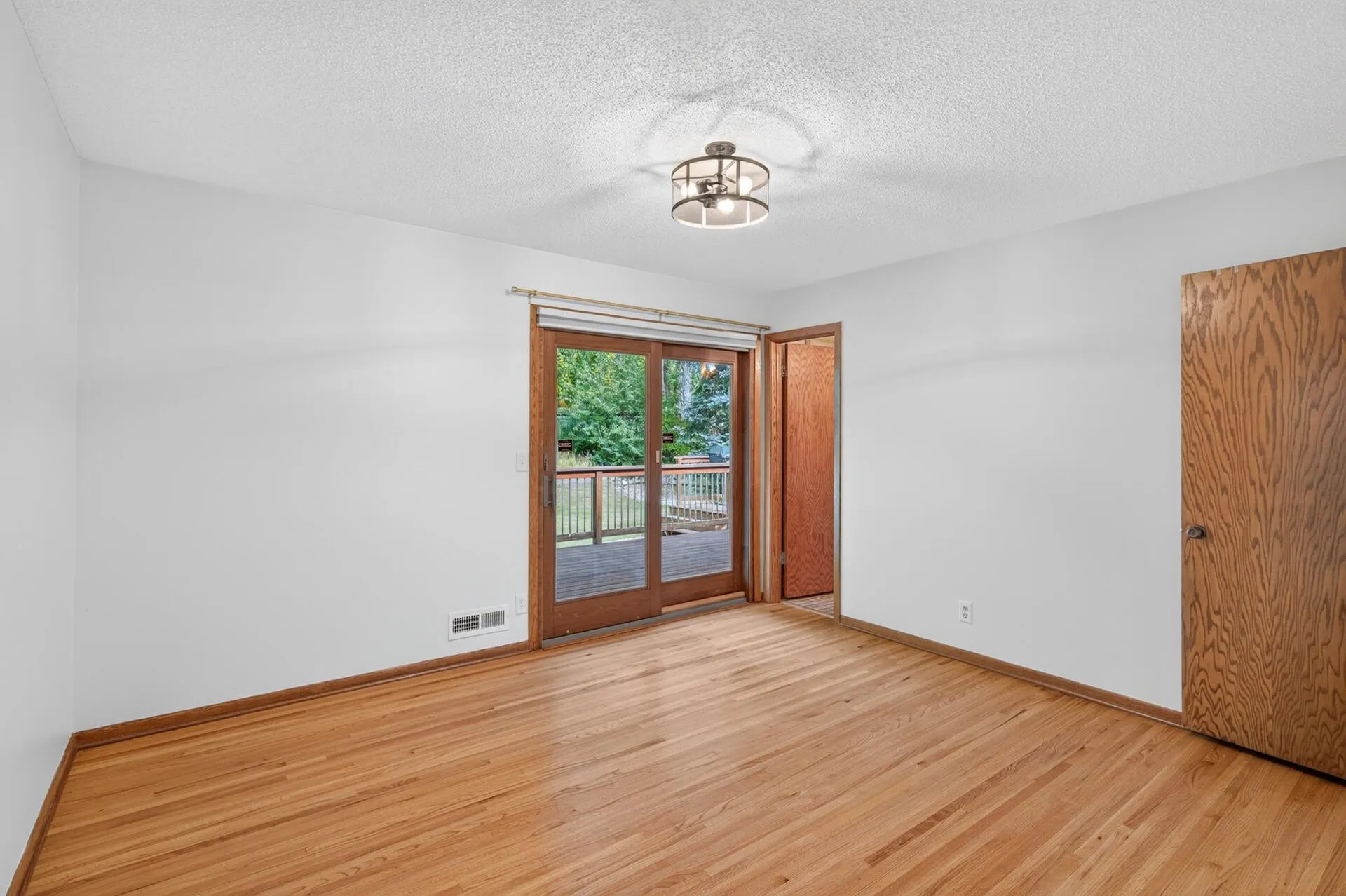 Photo 21 of 12760 Roberts Drive