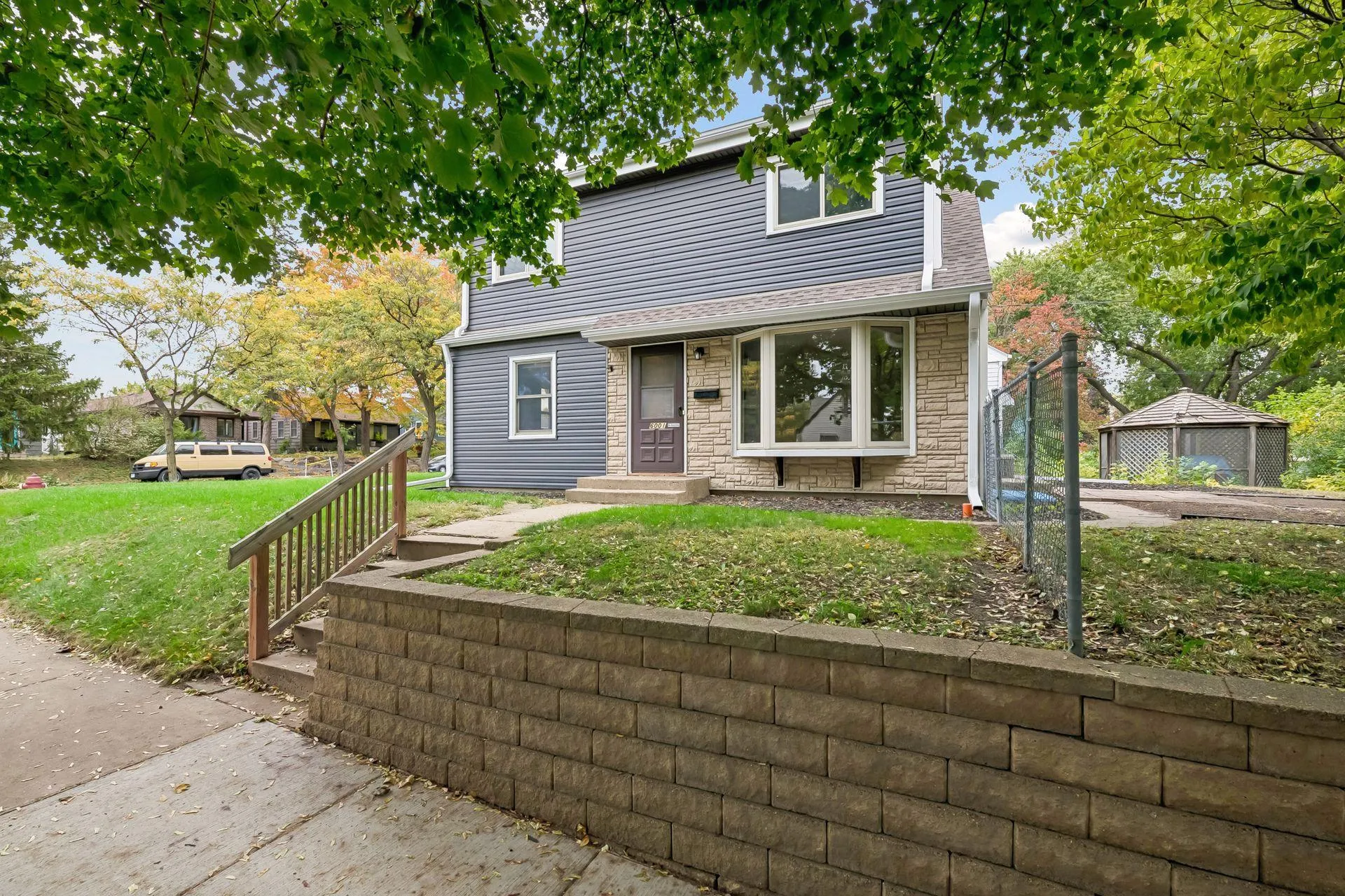 Photo 3 of 6001 Thomas S Avenue