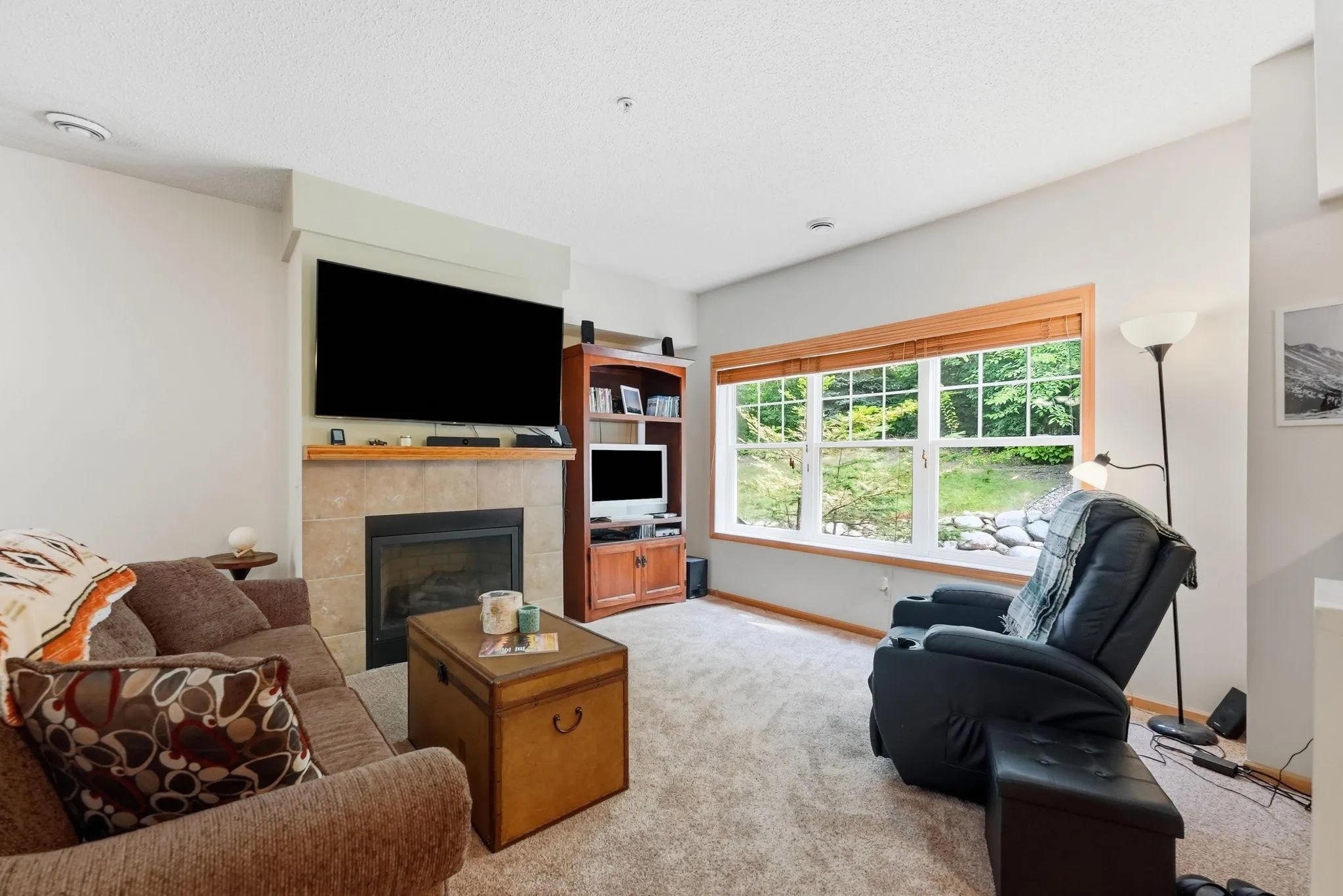 Photo 8 of 111302 Village Road Unit 2