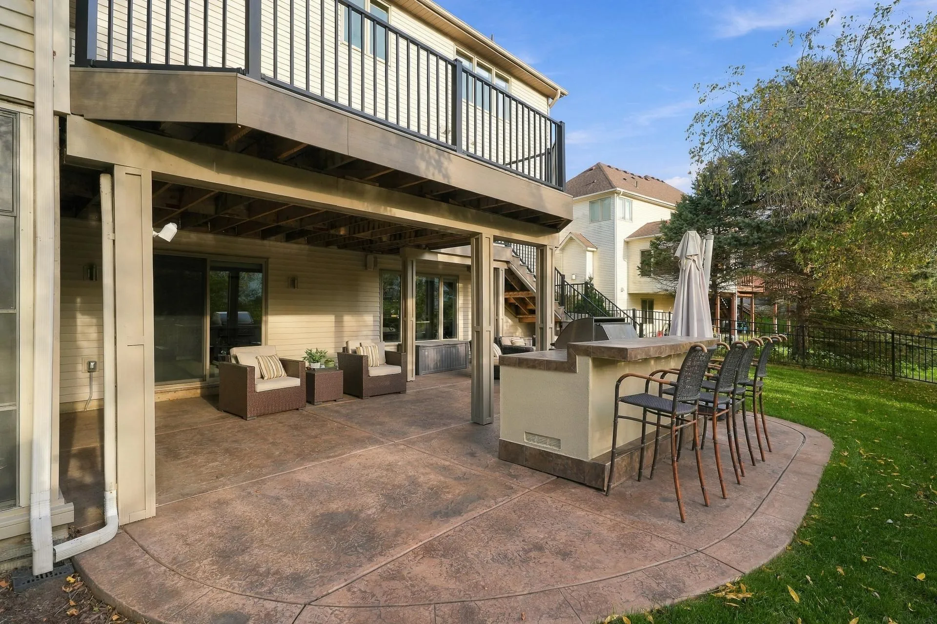 Photo 9 of 1400 Larkspur Drive