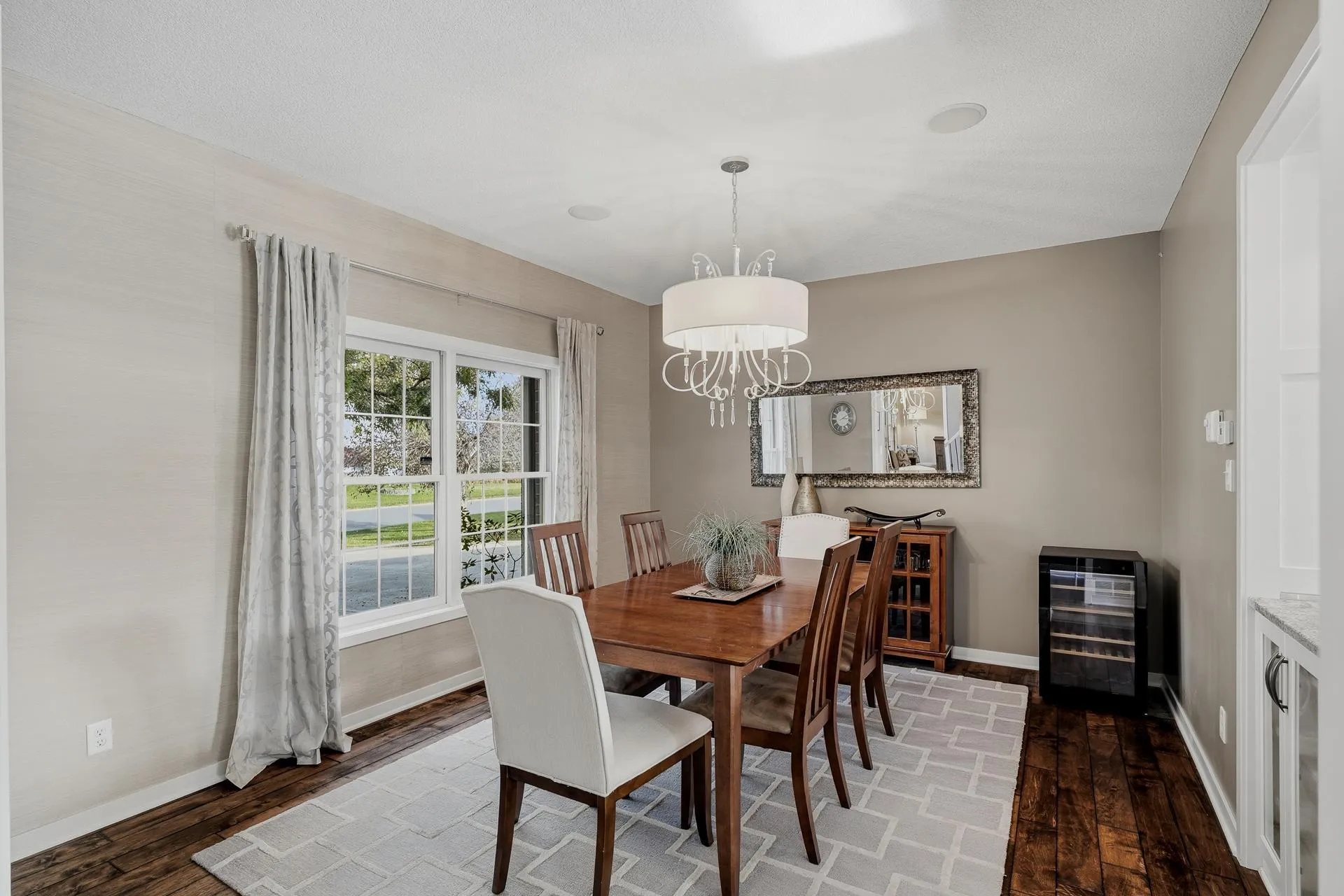 Photo 23 of 1400 Larkspur Drive