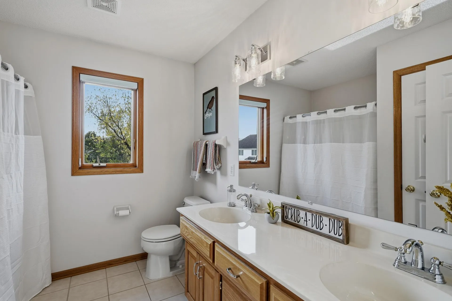 Photo 55 of 1400 Larkspur Drive