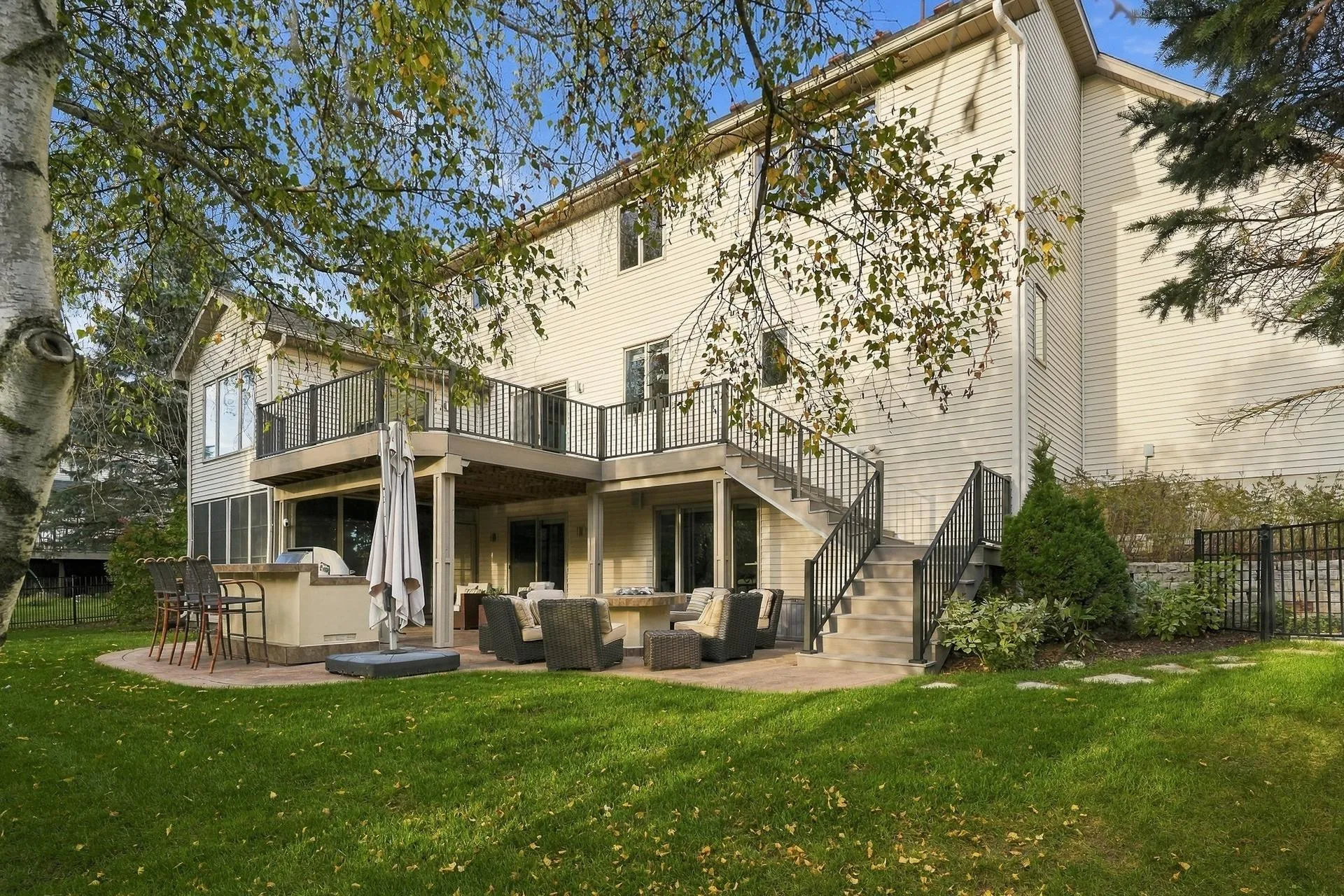 Photo 13 of 1400 Larkspur Drive
