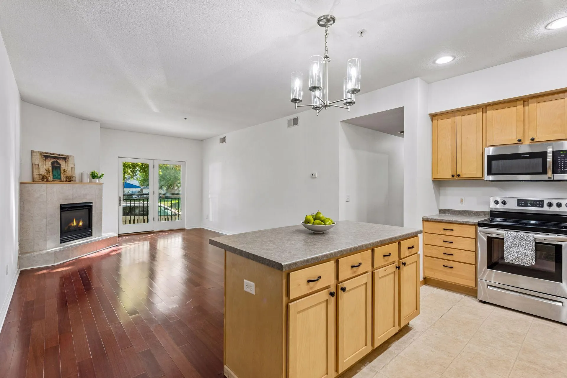 Photo 7 of 2900 11th S Avenue Unit 113