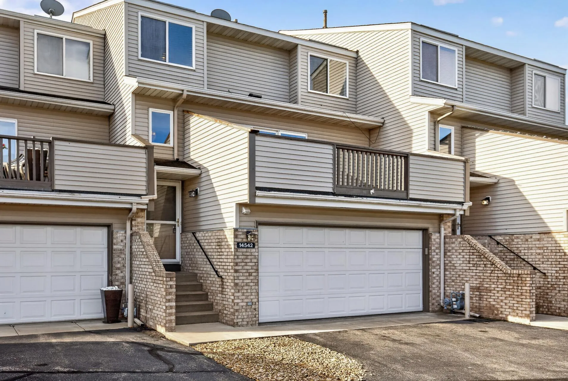 Photo 3 of 14542 Cobalt Avenue Unit 51