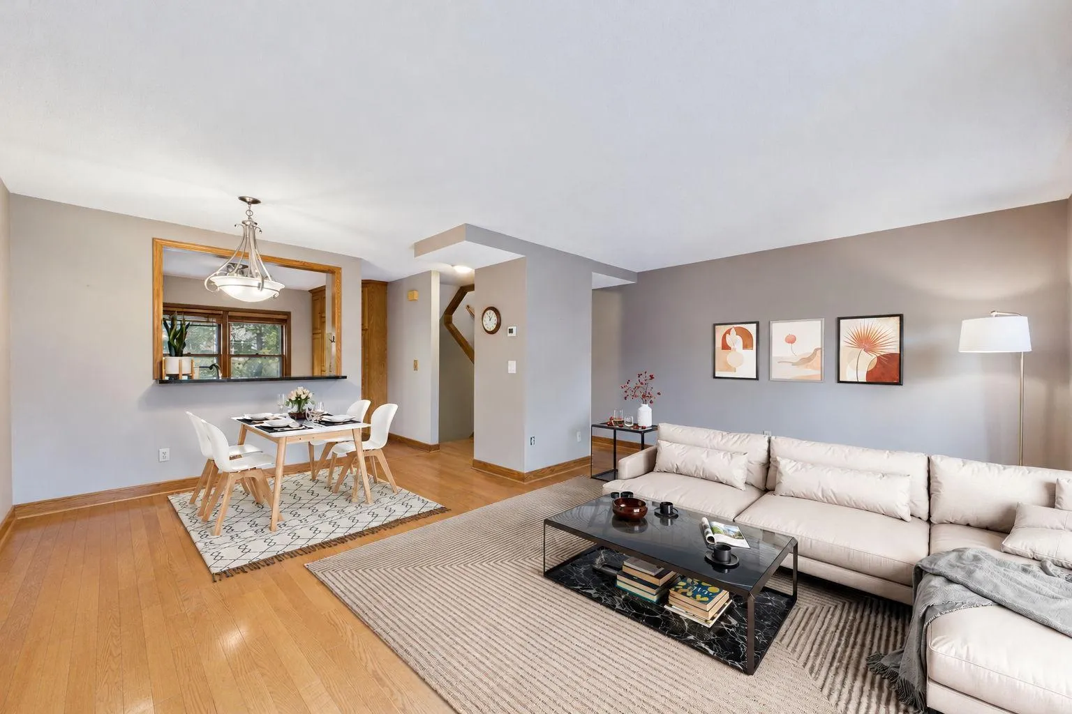 Photo 7 of 246 3rd Ne Avenue