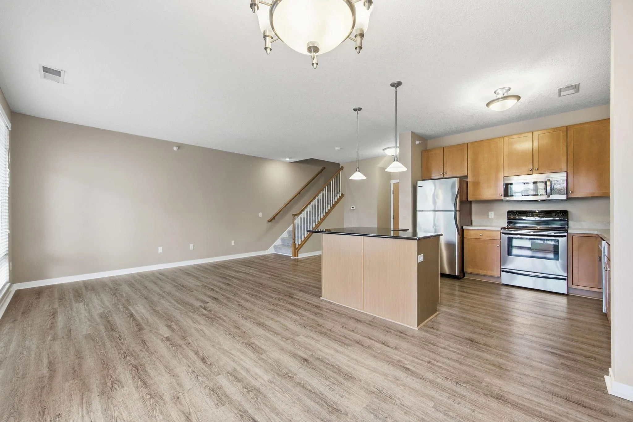 Photo 8 of 1070 Grandview Ne Court Unit 110