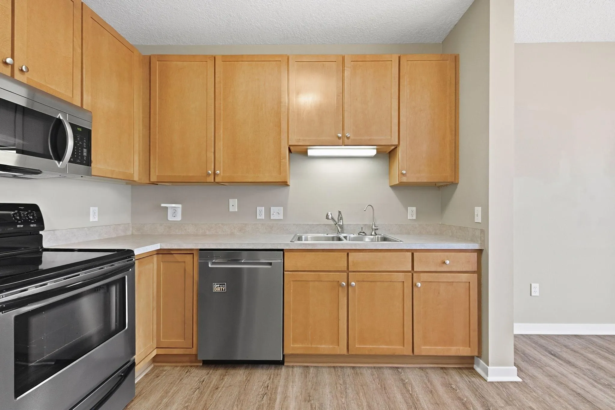Photo 5 of 1070 Grandview Ne Court Unit 110