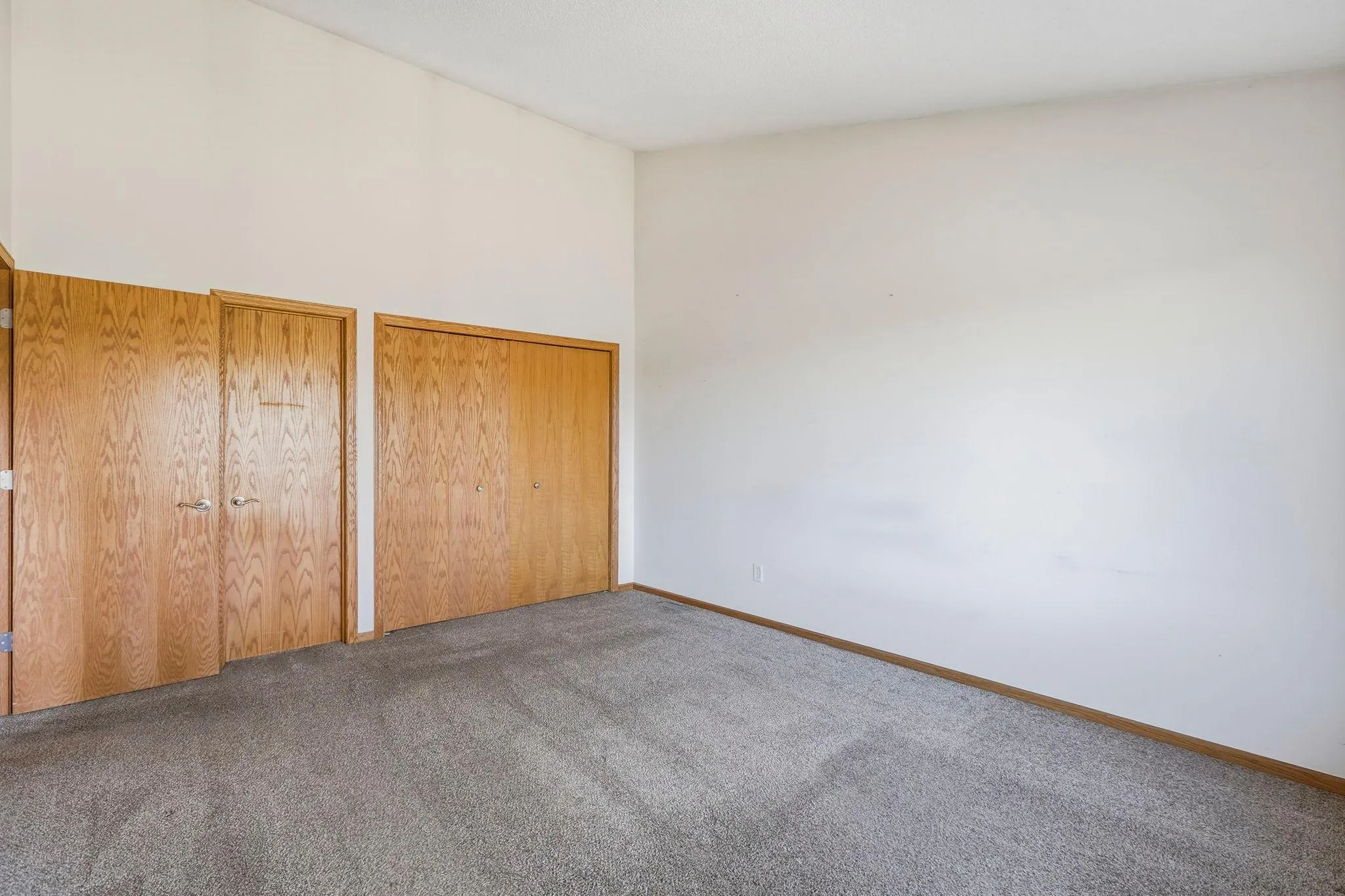 Photo 14 of 5514 Nathan N Lane Unit 4