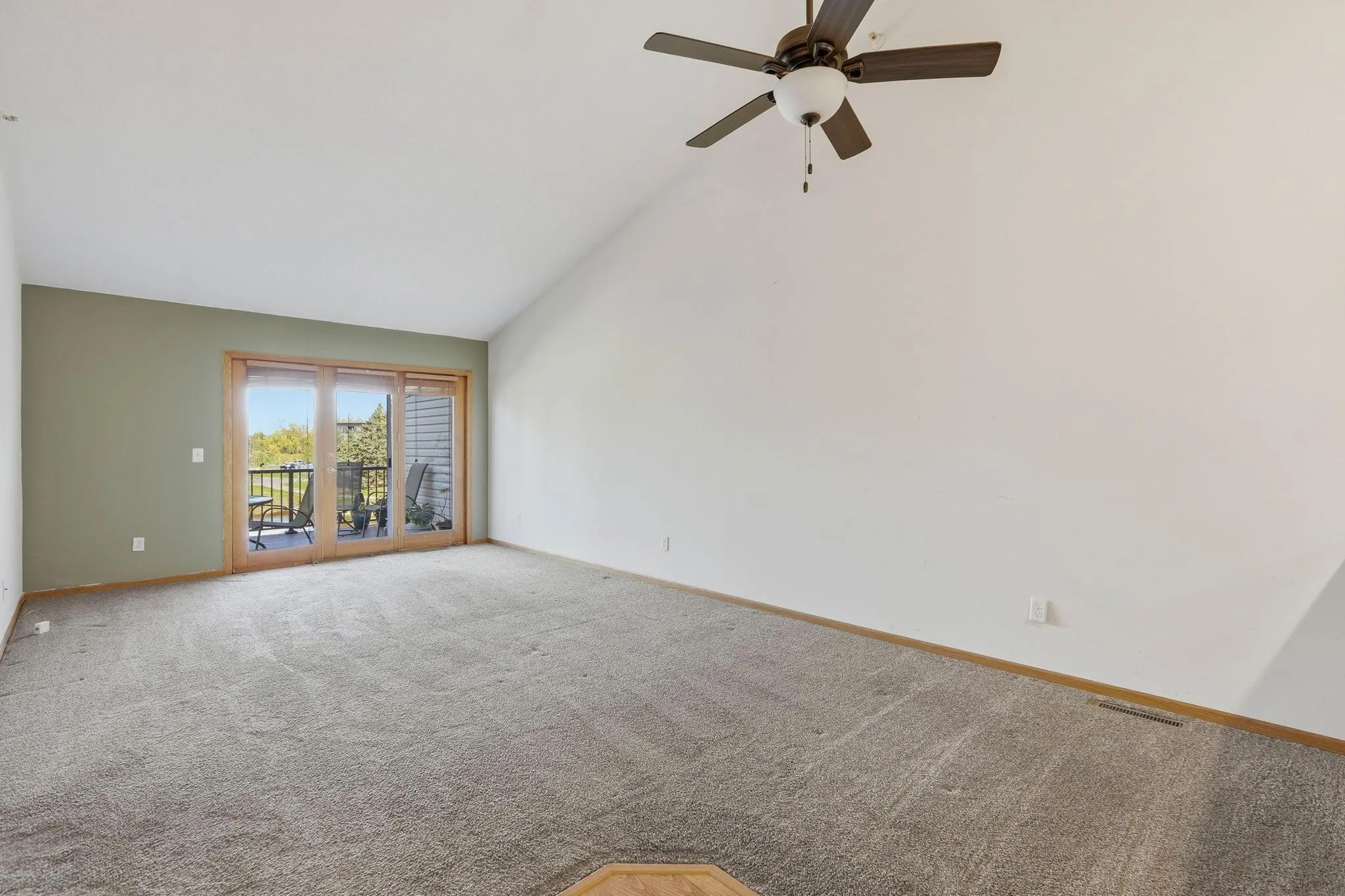 Photo 4 of 5514 Nathan N Lane Unit 4