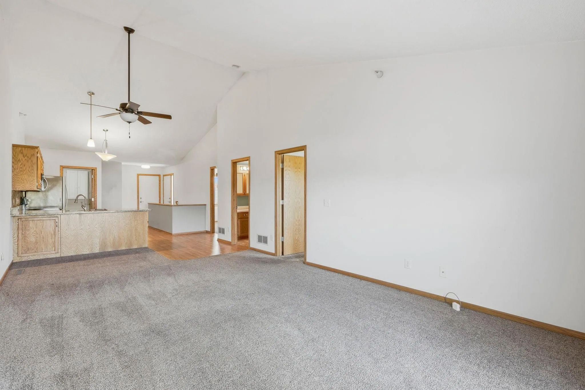 Photo 3 of 5514 Nathan N Lane Unit 4