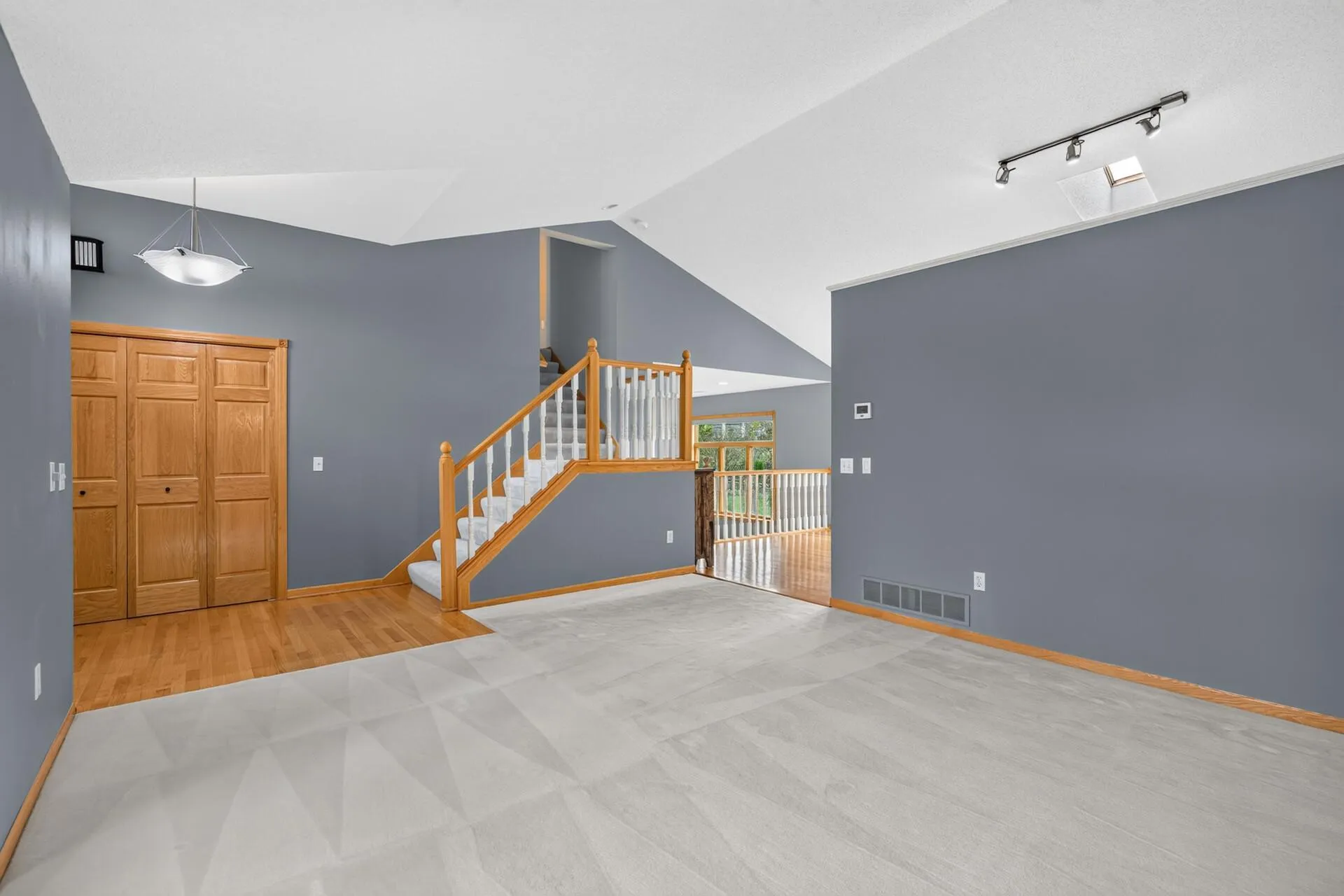 Photo 18 of 6585 Promontory Drive