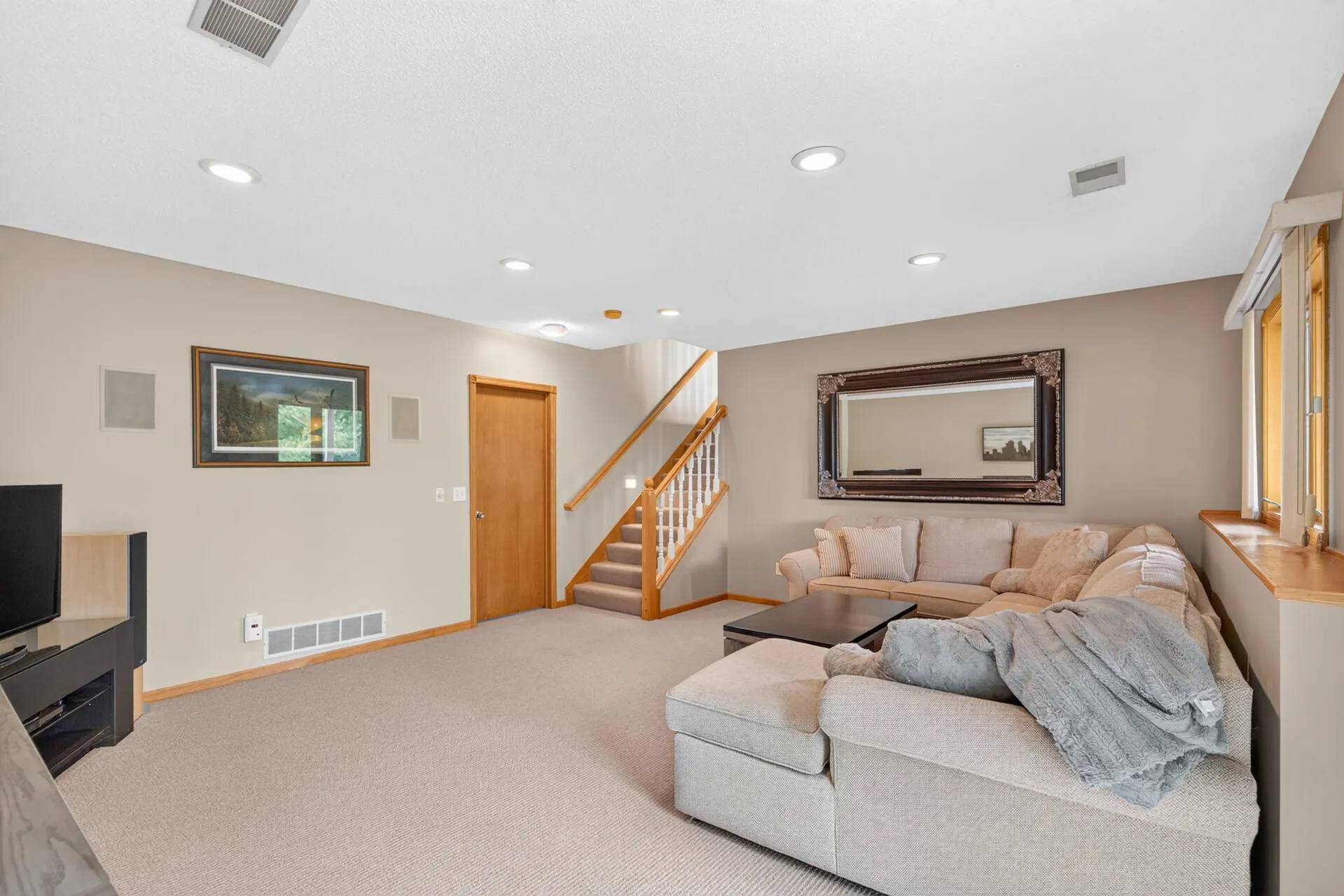 Photo 39 of 6585 Promontory Drive