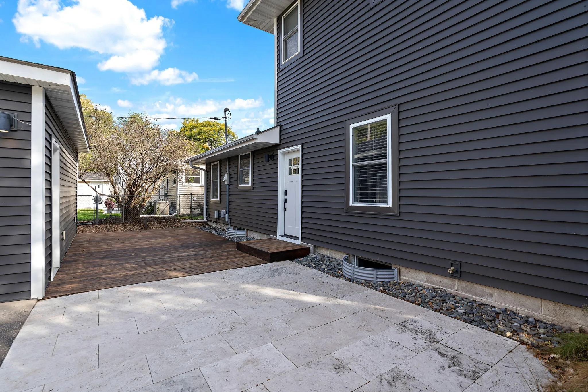 Photo 15 of 1474 Hampshire S Avenue