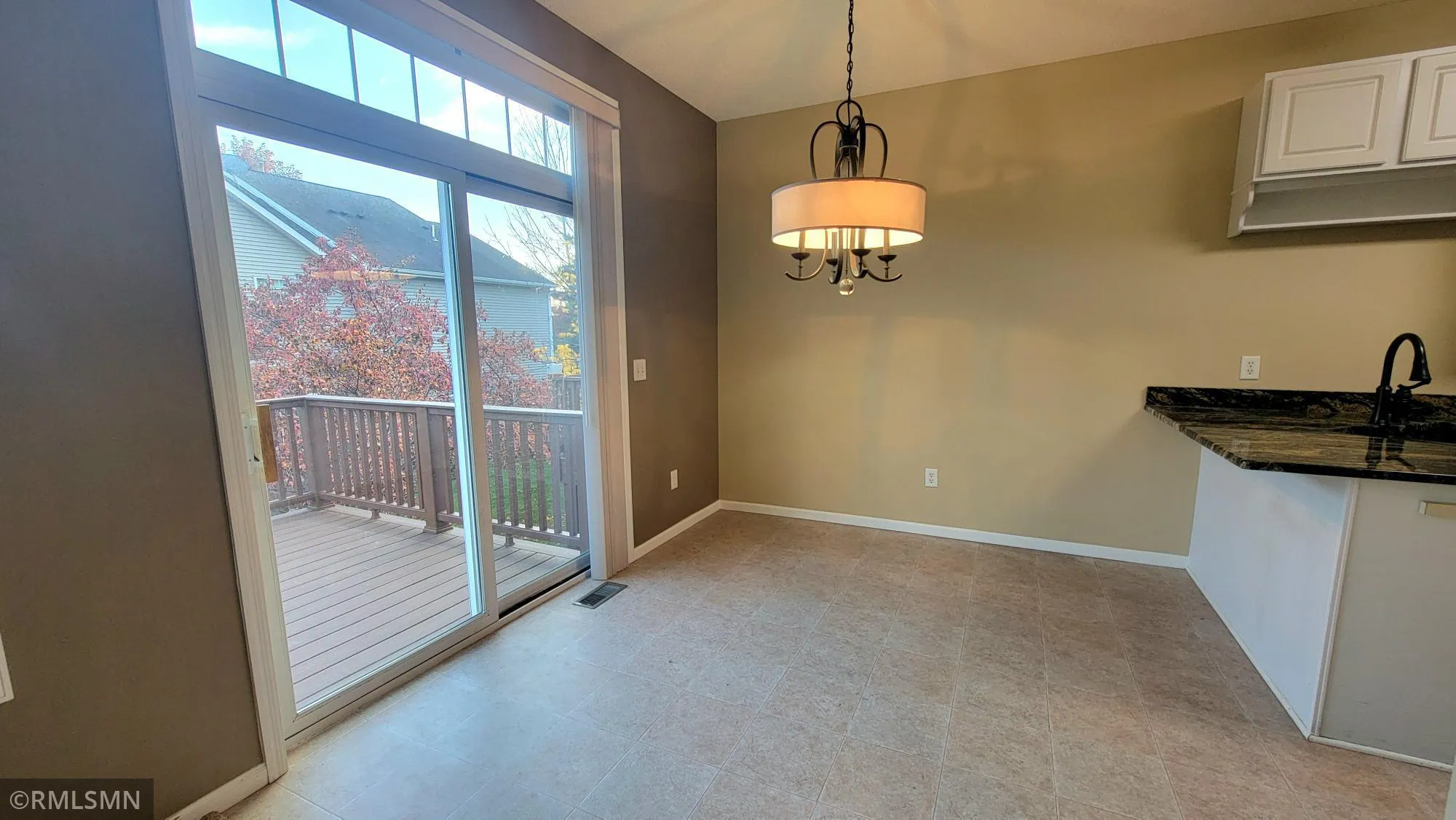 Photo 5 of 1355 White Oak Drive