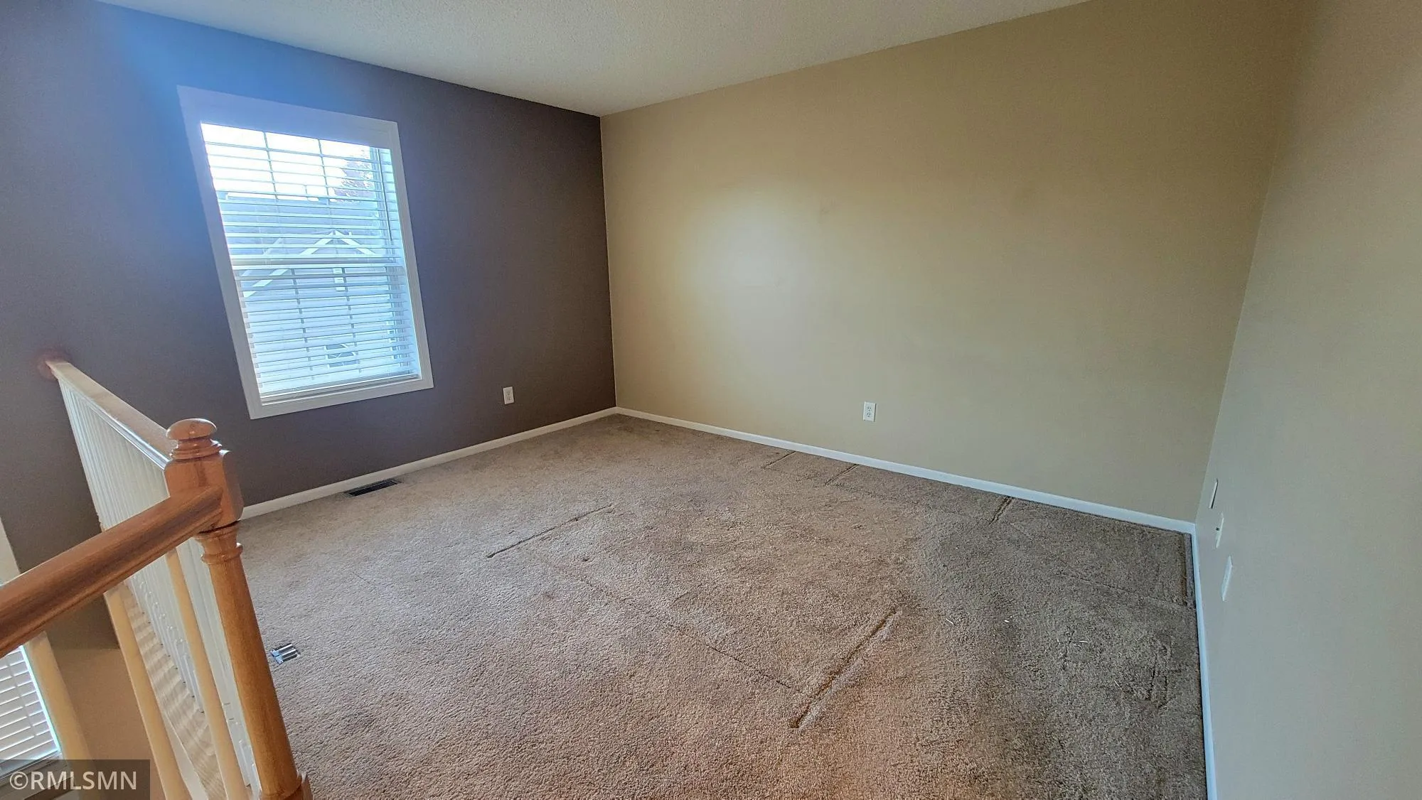 Photo 12 of 1355 White Oak Drive