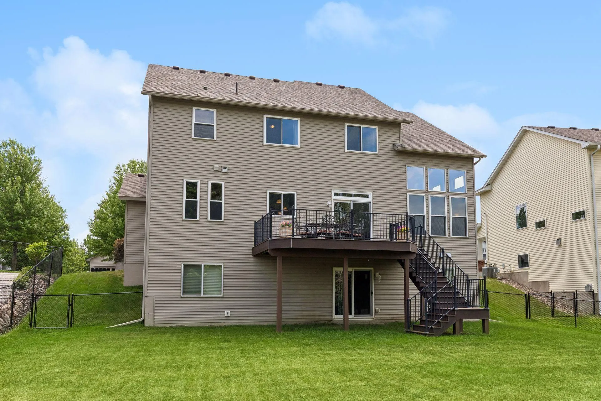 Photo 44 of 18618 Dunbury Avenue