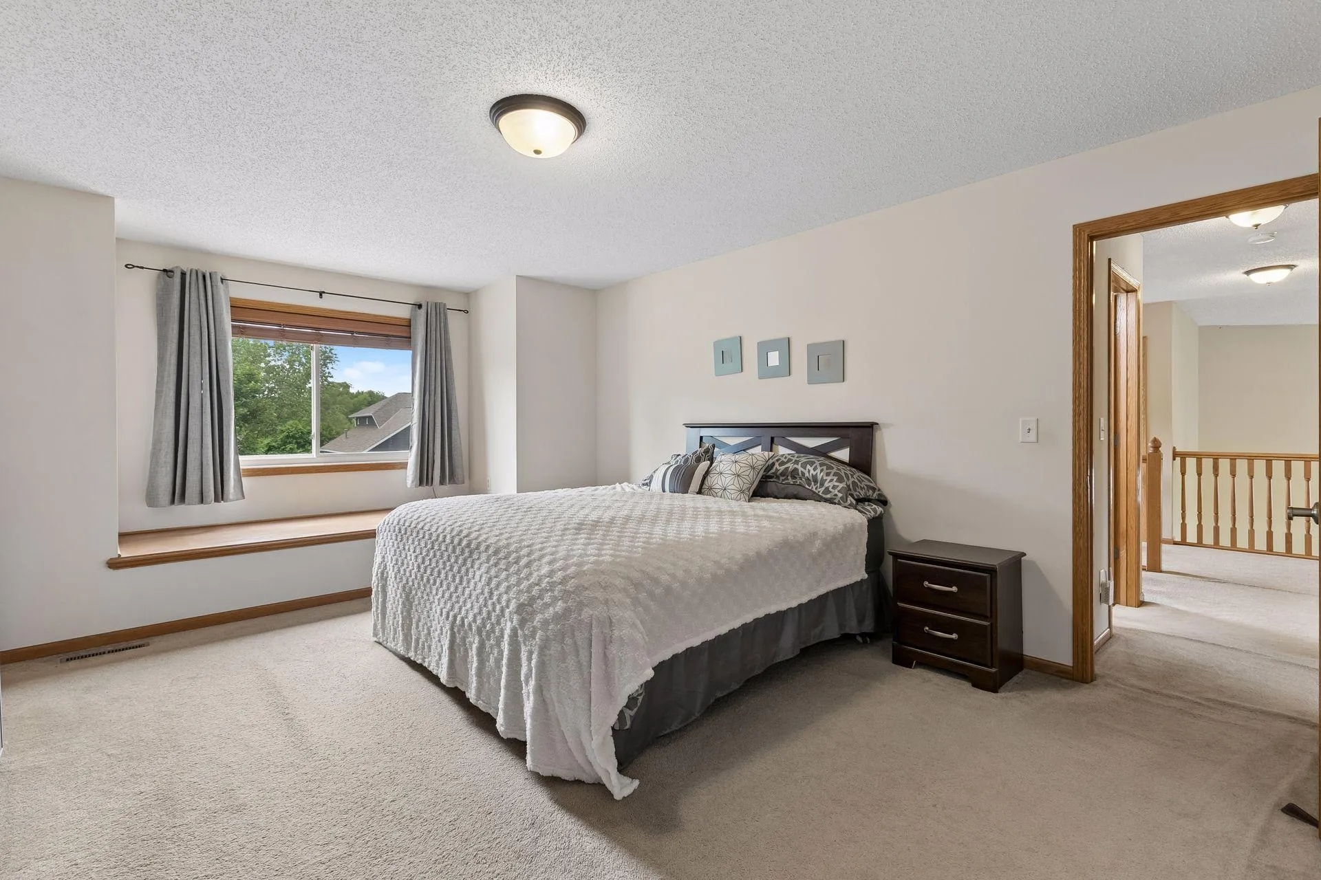 Photo 34 of 18618 Dunbury Avenue