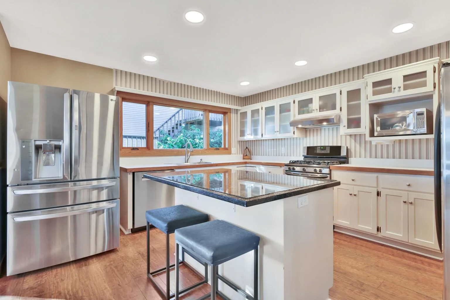 Photo 14 of 31137 Peninsula Avenue