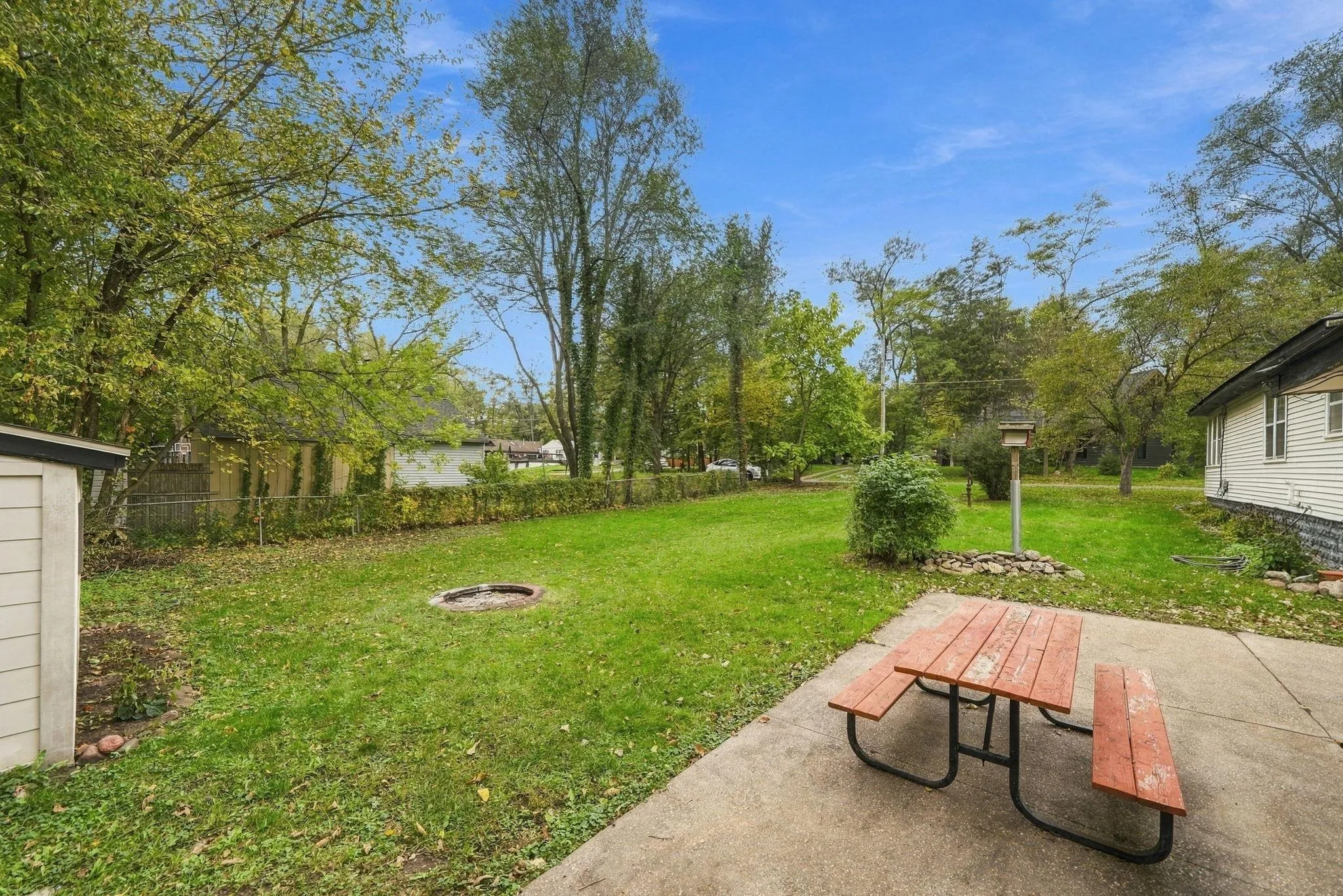 Photo 15 of 1865 Redwing S Avenue