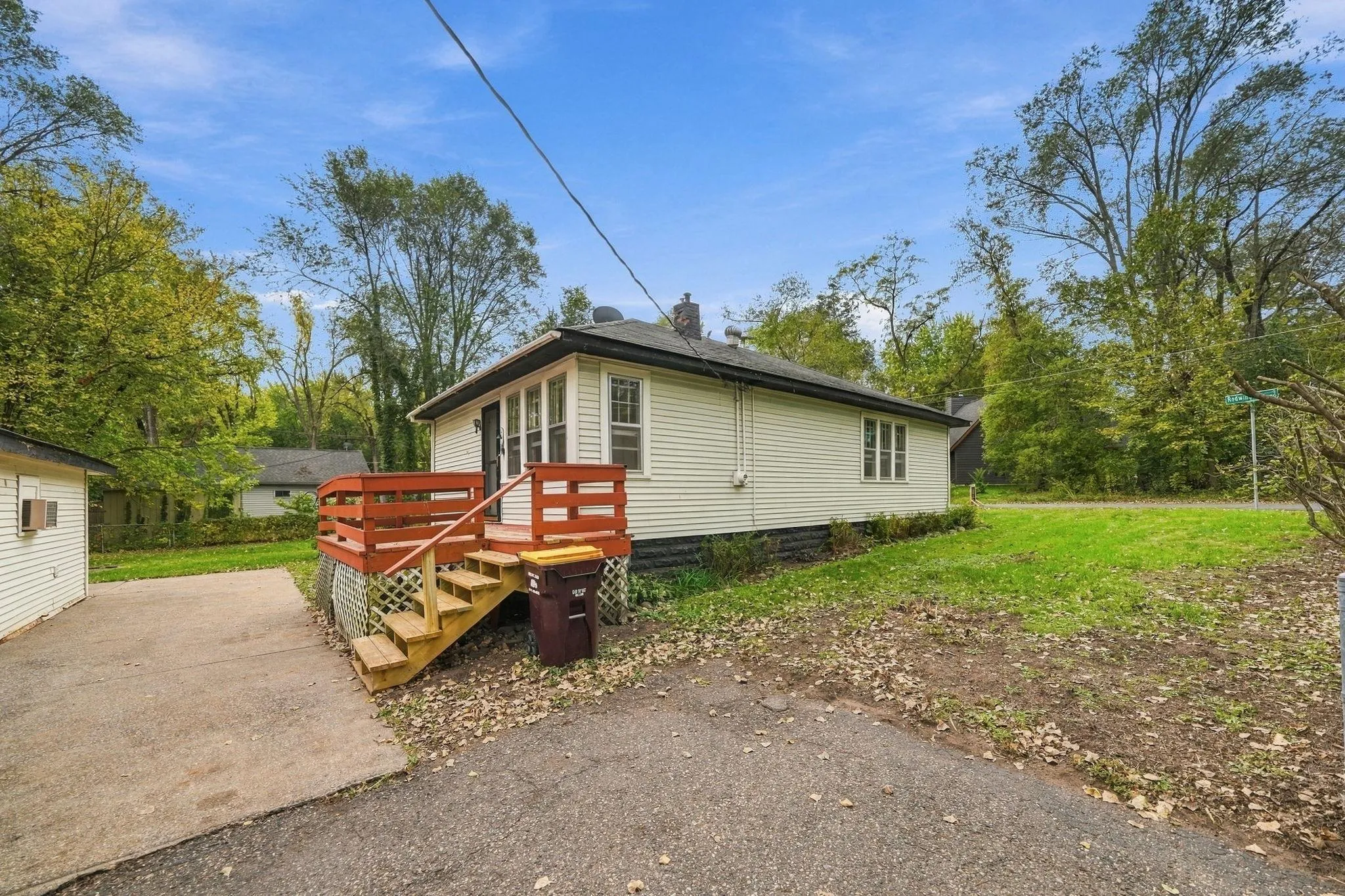Photo 18 of 1865 Redwing S Avenue